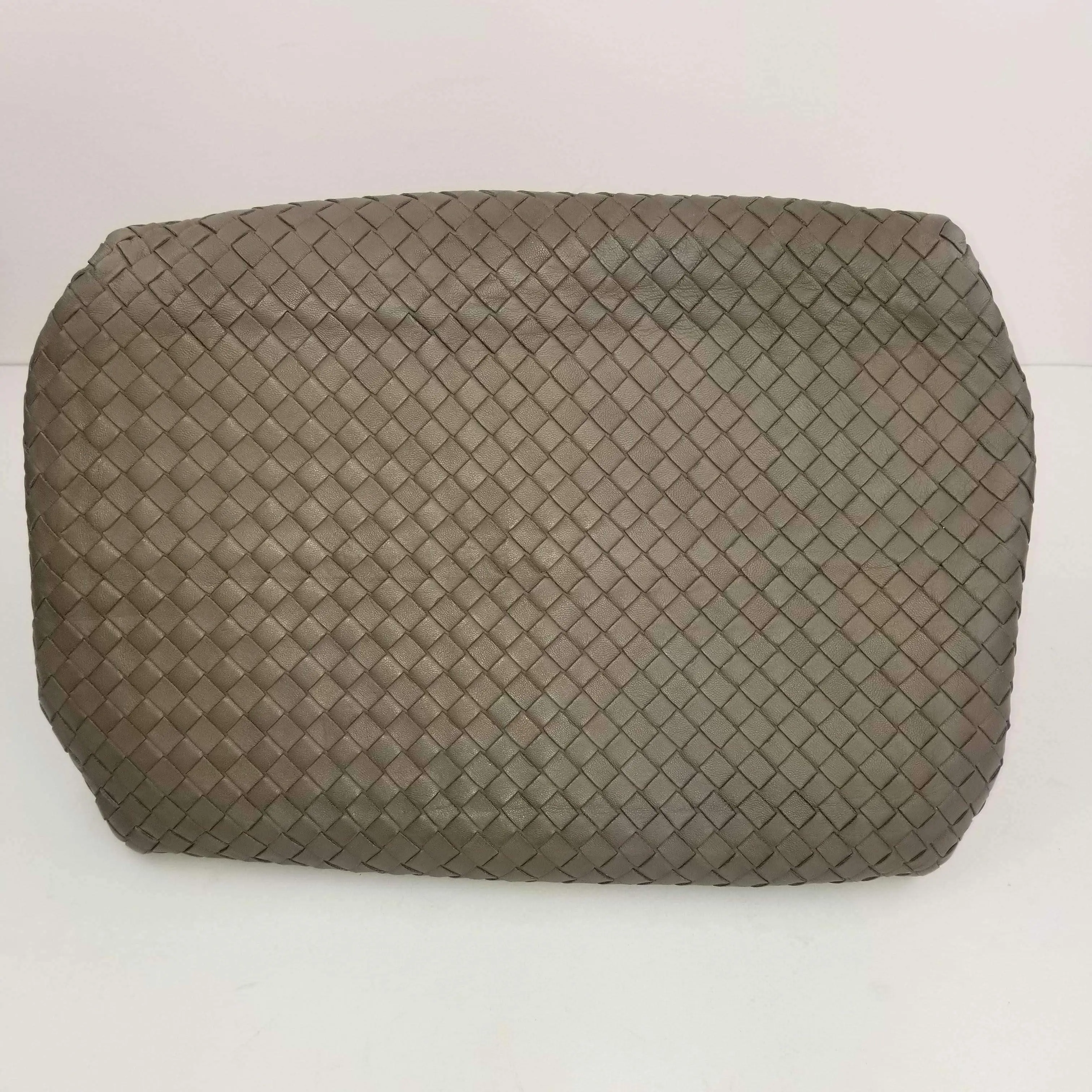 Bottega Veneta Grey Intrecciato Woven Nappa Leather Parachute Bag - Image 12