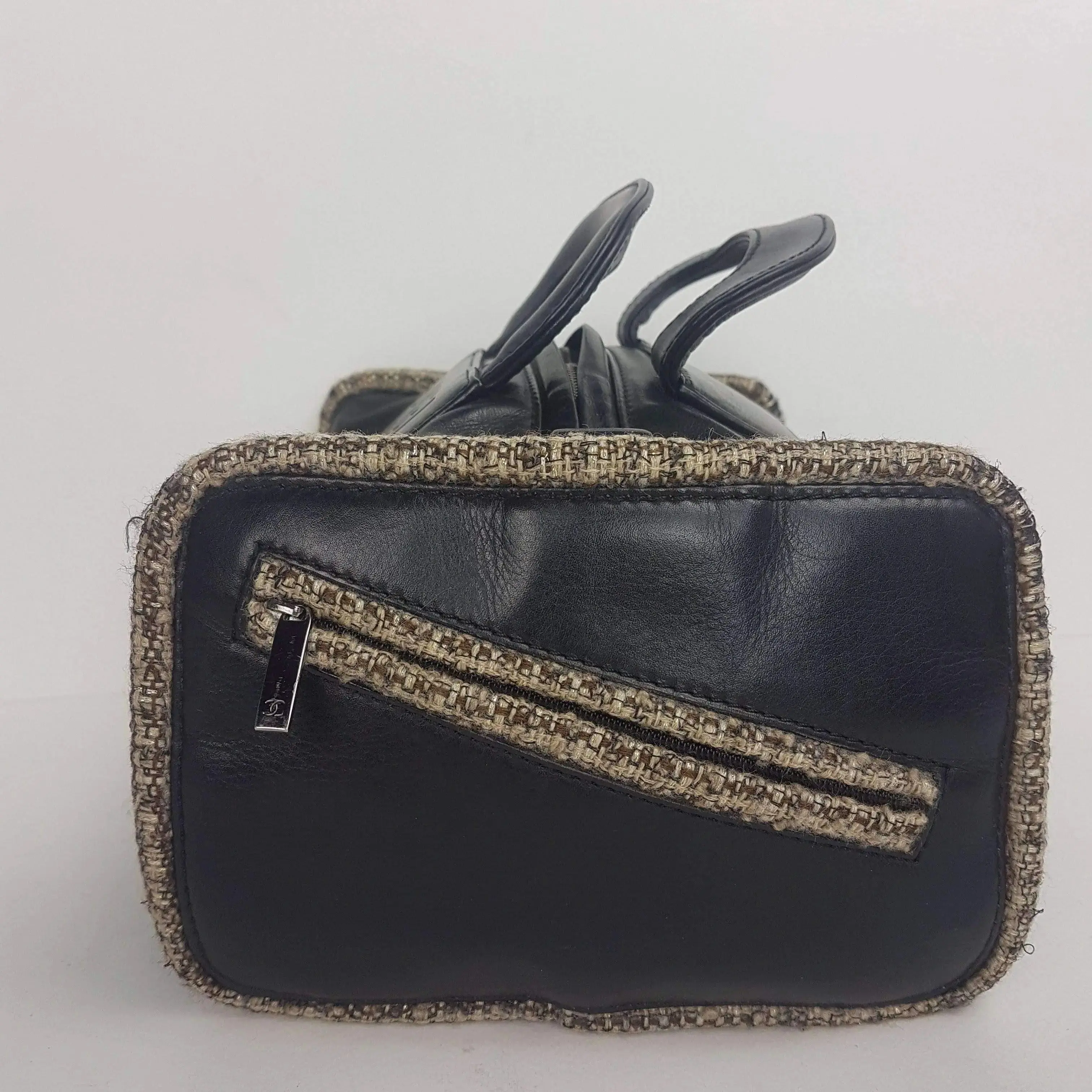 Chanel Vintage Black Leather Bowler Tweed Trim Bag - Image 4