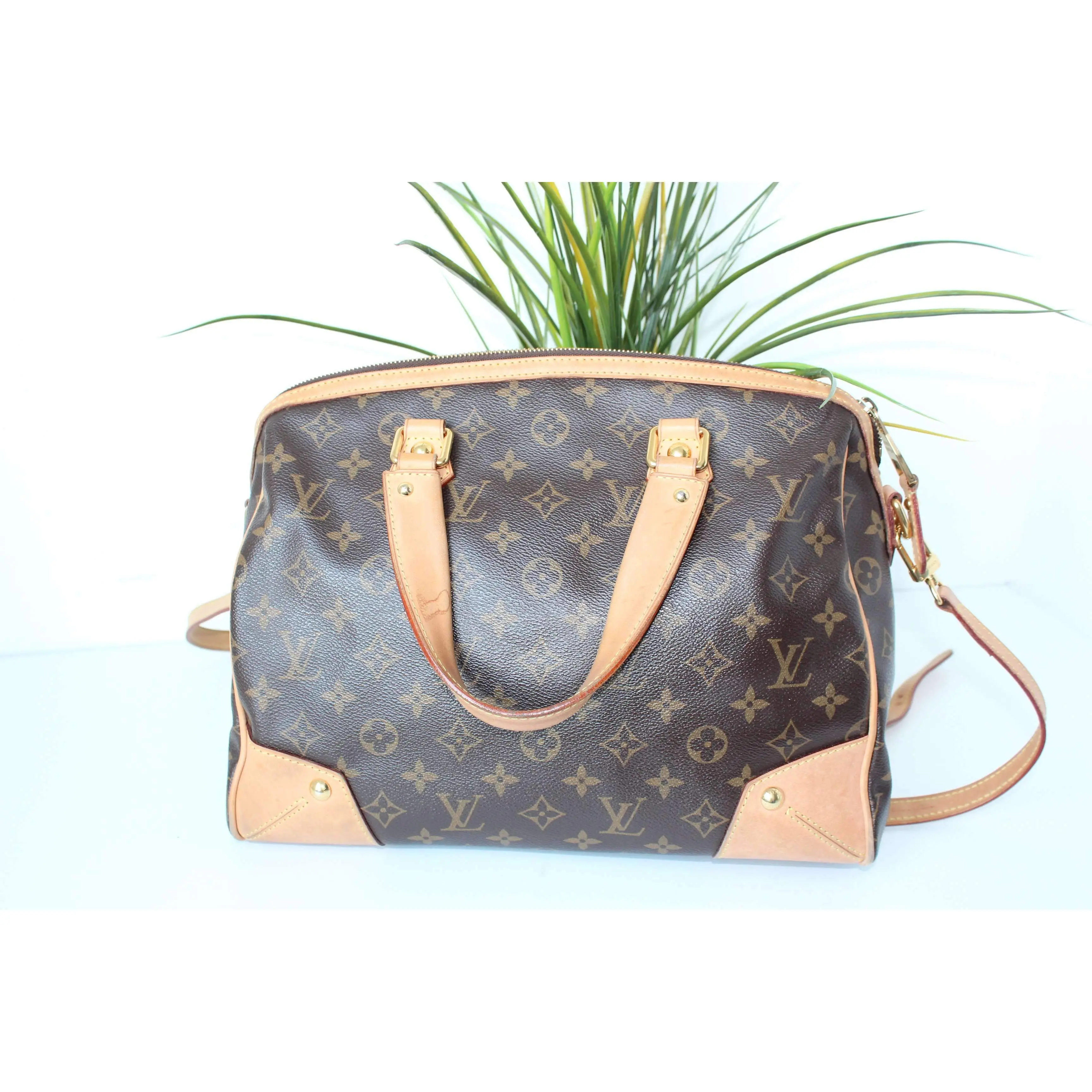 Louis Vuitton Monogram Retiro PM Bag - Image 2