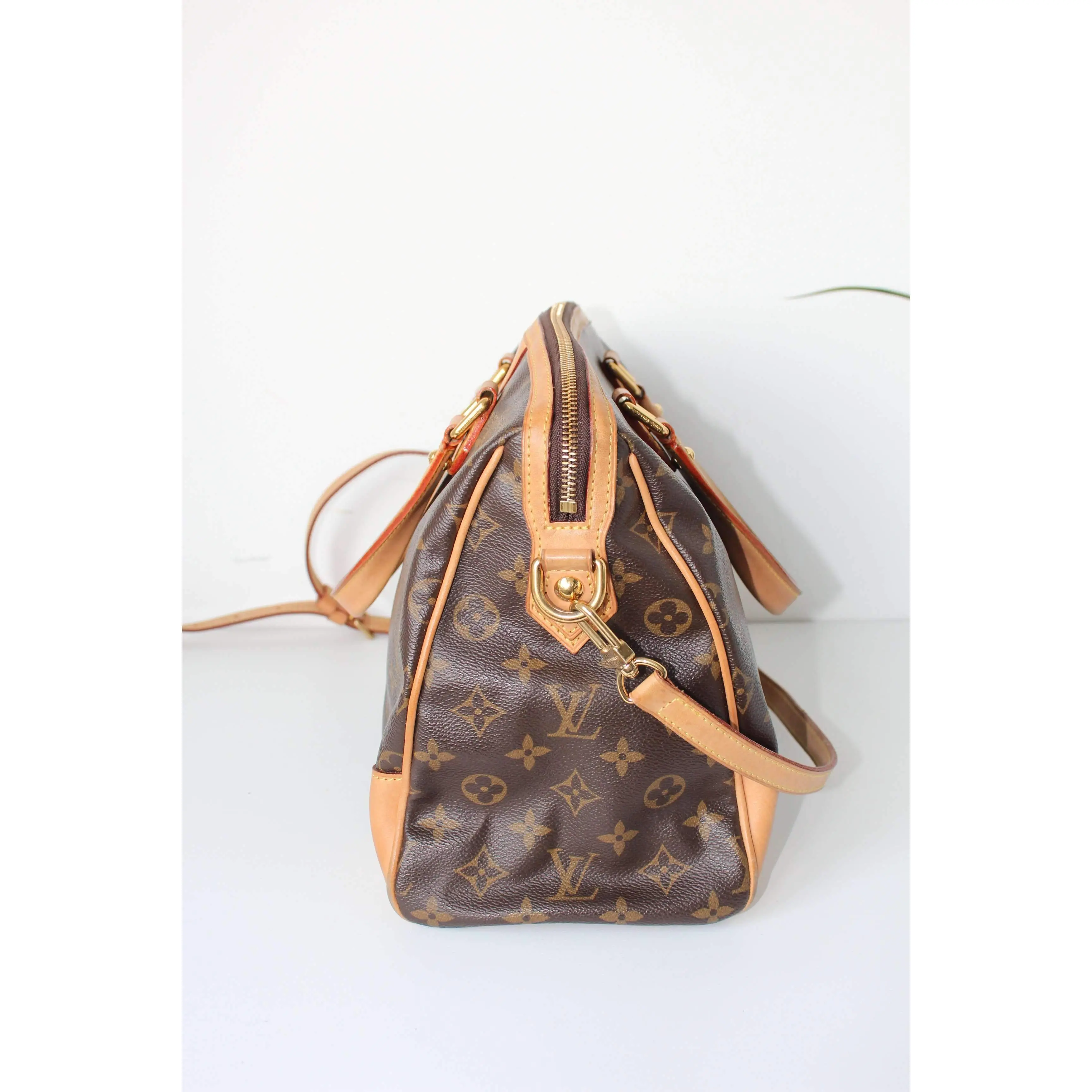 Louis Vuitton Monogram Retiro PM Bag - Image 4