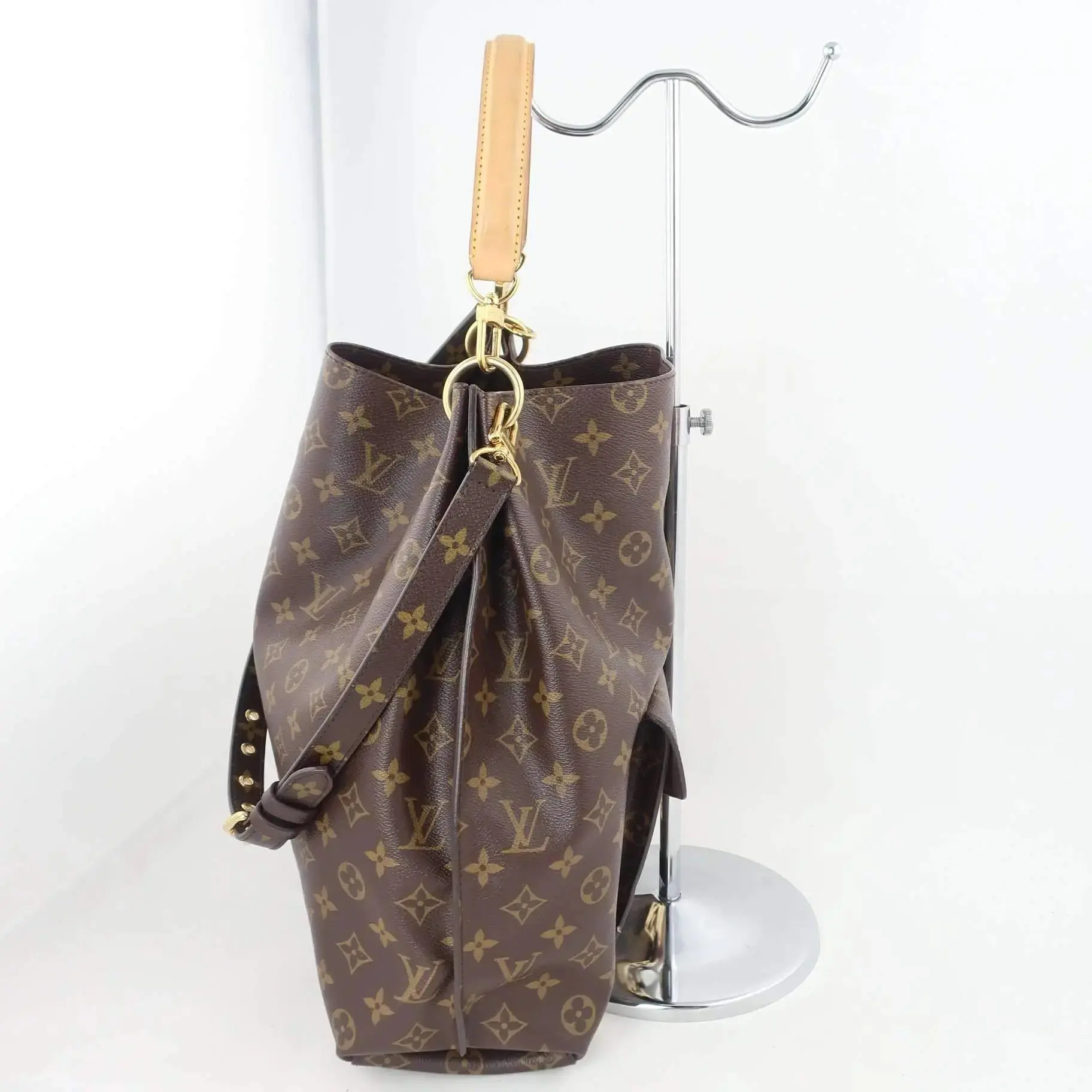 Louis Vuitton Metis Hobo Bag - Image 6