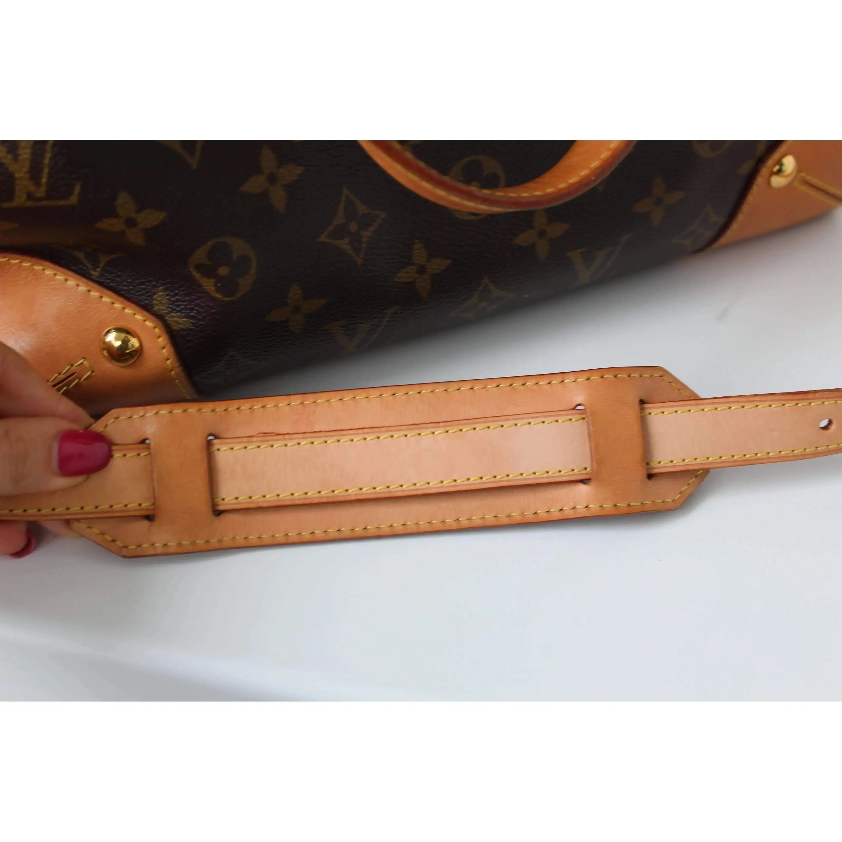 Louis Vuitton Retiro PM Monogram Bag - Image 14