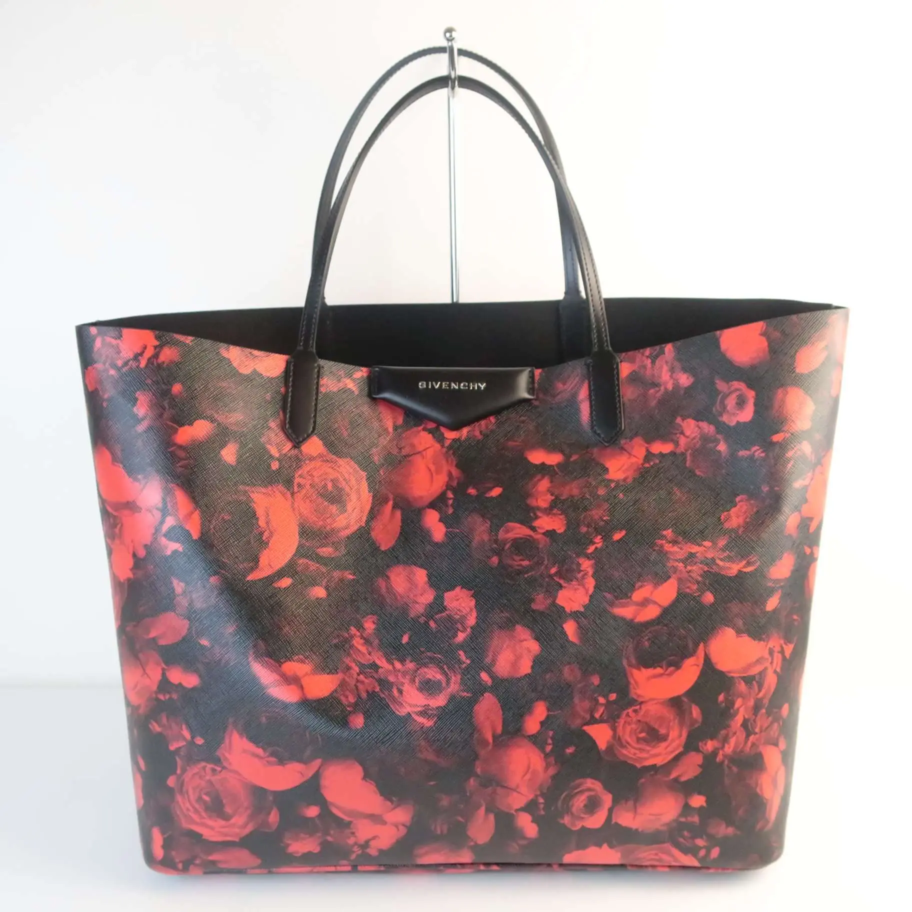 Givenchy Floral Print Coated Canvas Antigona Large Tote - Image 4