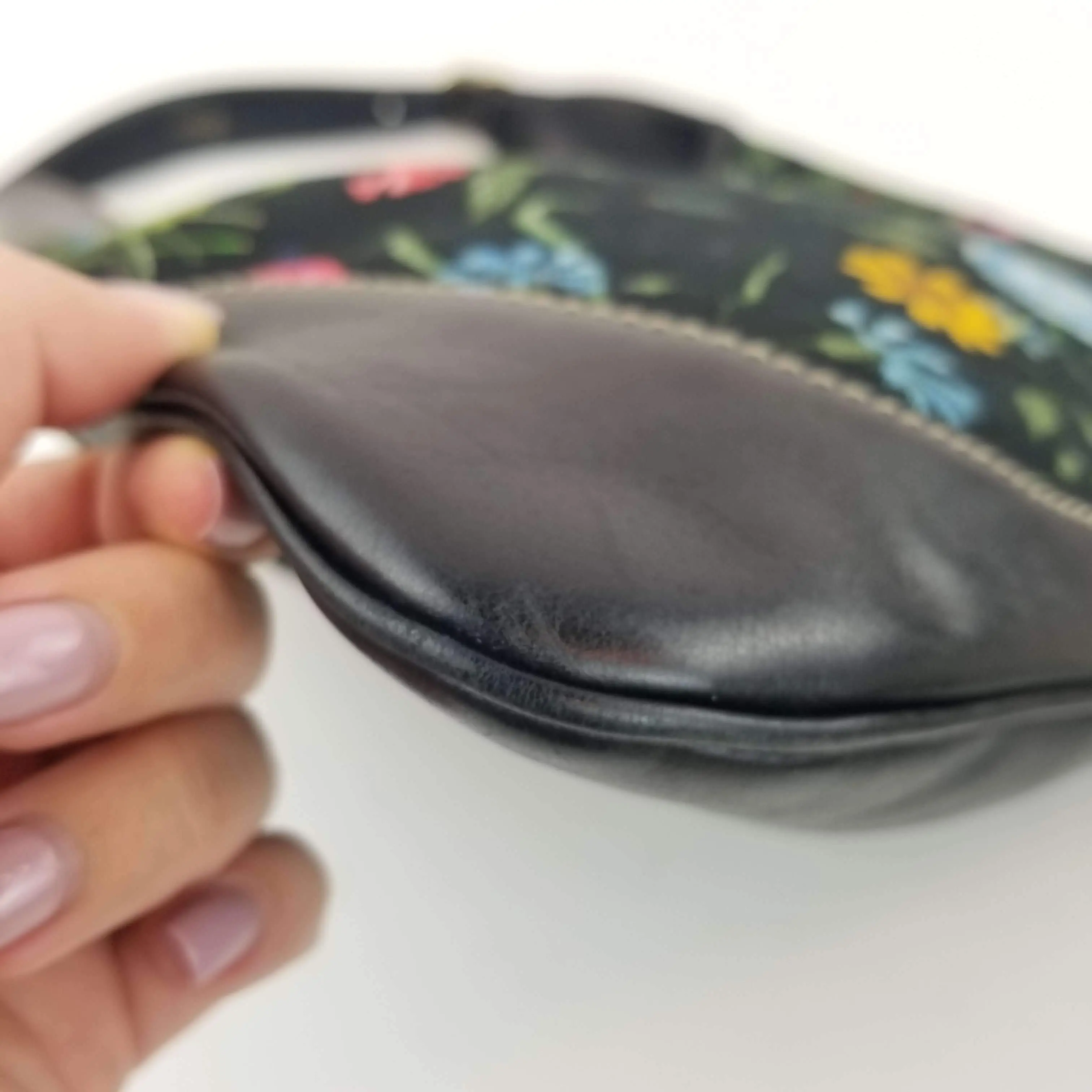 Gucci Flora Bouvier Hobo Medium Black Leather Bag with GHW - Image 15