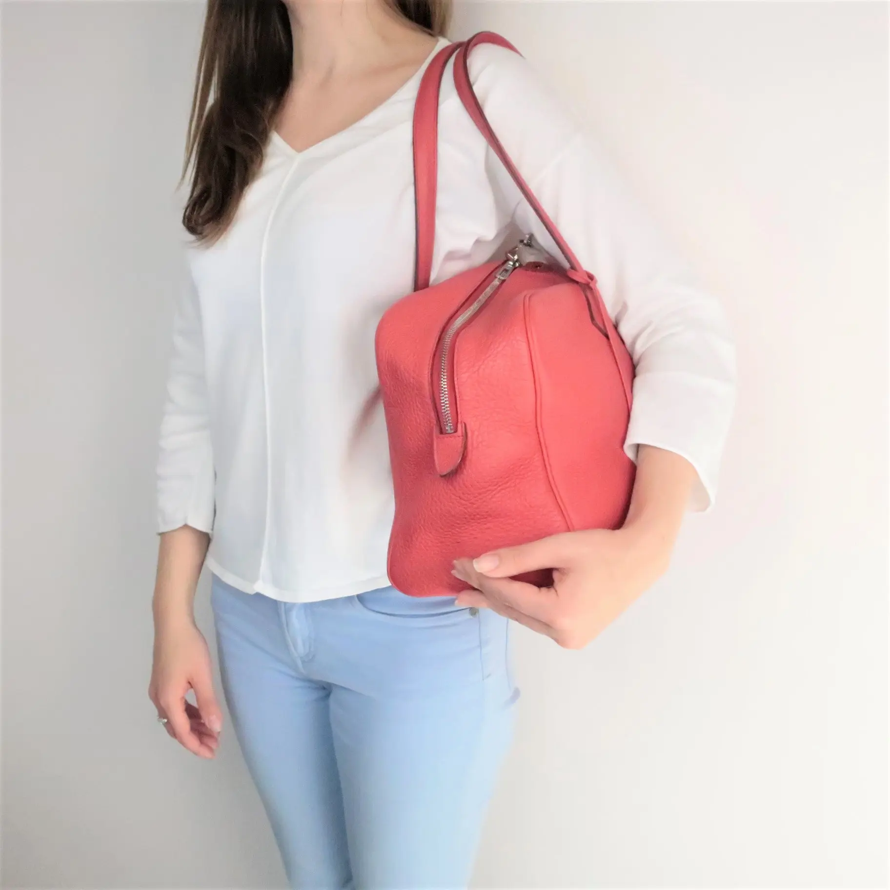 Hermes Rose Jaipur Taurillion Clemence O Square (2011) PHW Victoria II Handbag - Image 2