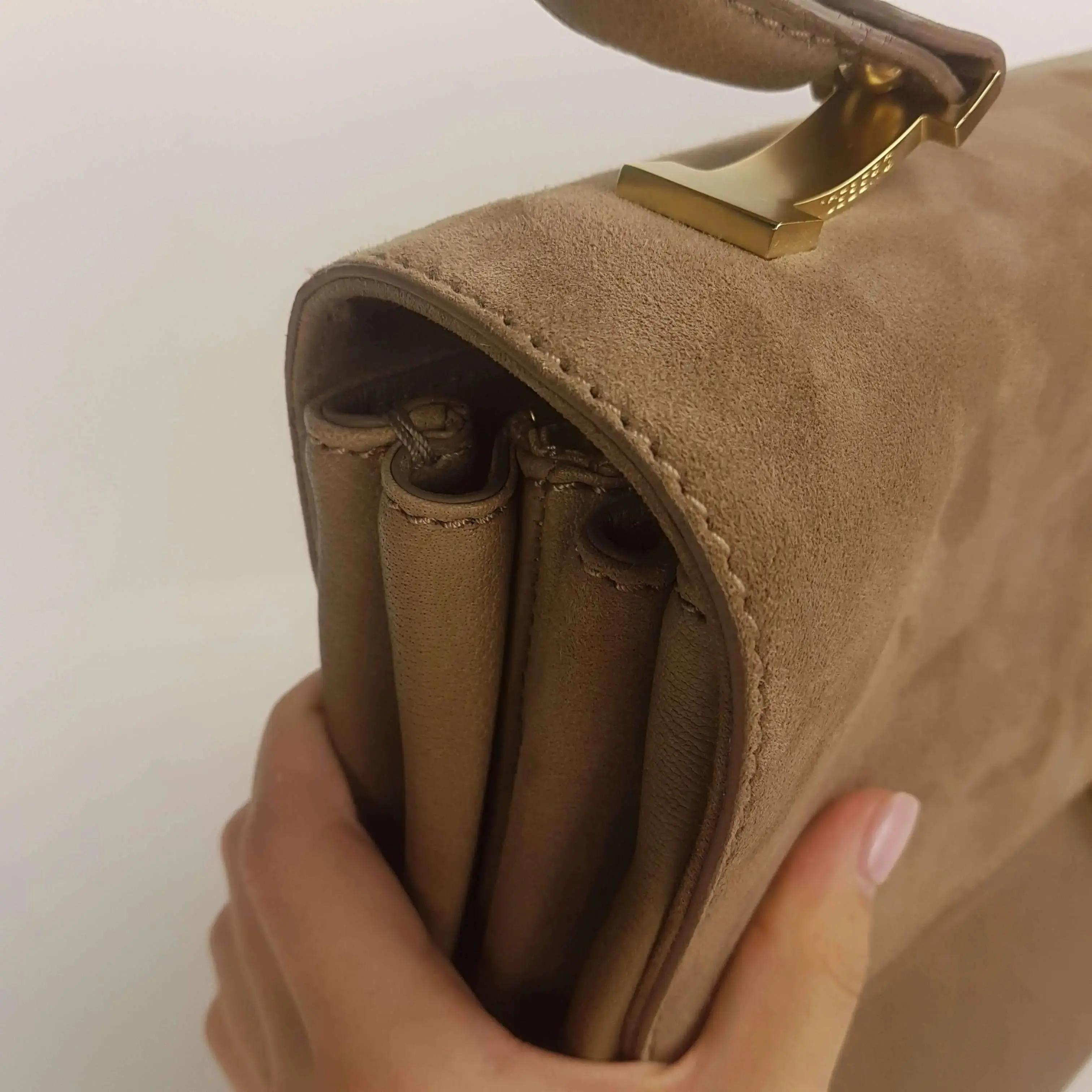 Iceberg Beige Leather Handbag with Chamois parts - Image 19