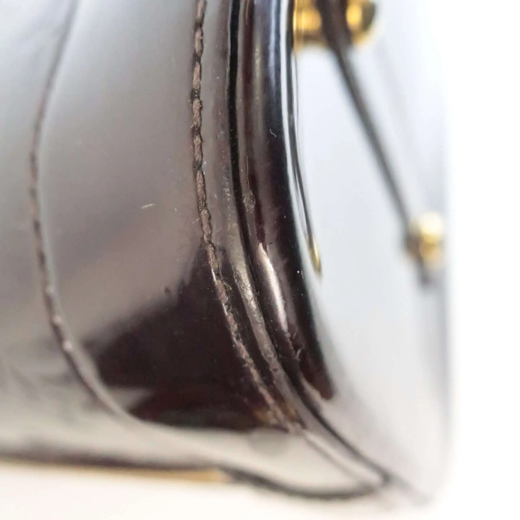 Louis Vuitton Alma MM Vernis Amarante Bag - Image 15