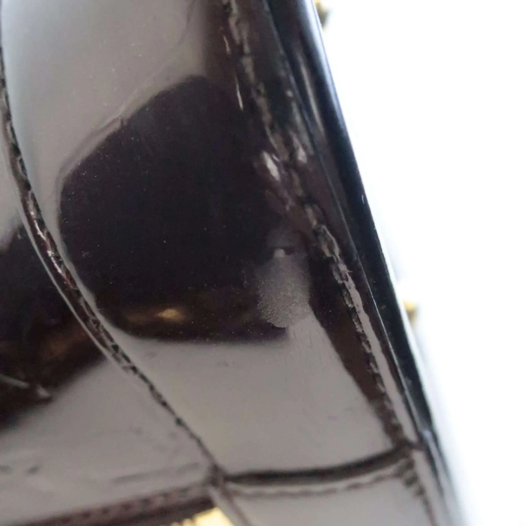 Louis Vuitton Alma MM Vernis Amarante Bag - Image 18