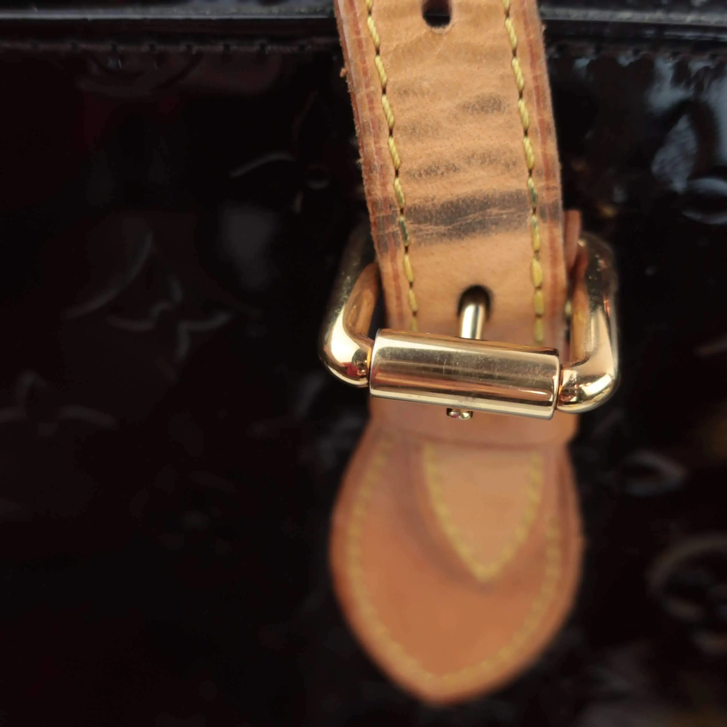 Louis Vuitton Amarante Monogram Vernis Houston Bag - Image 10