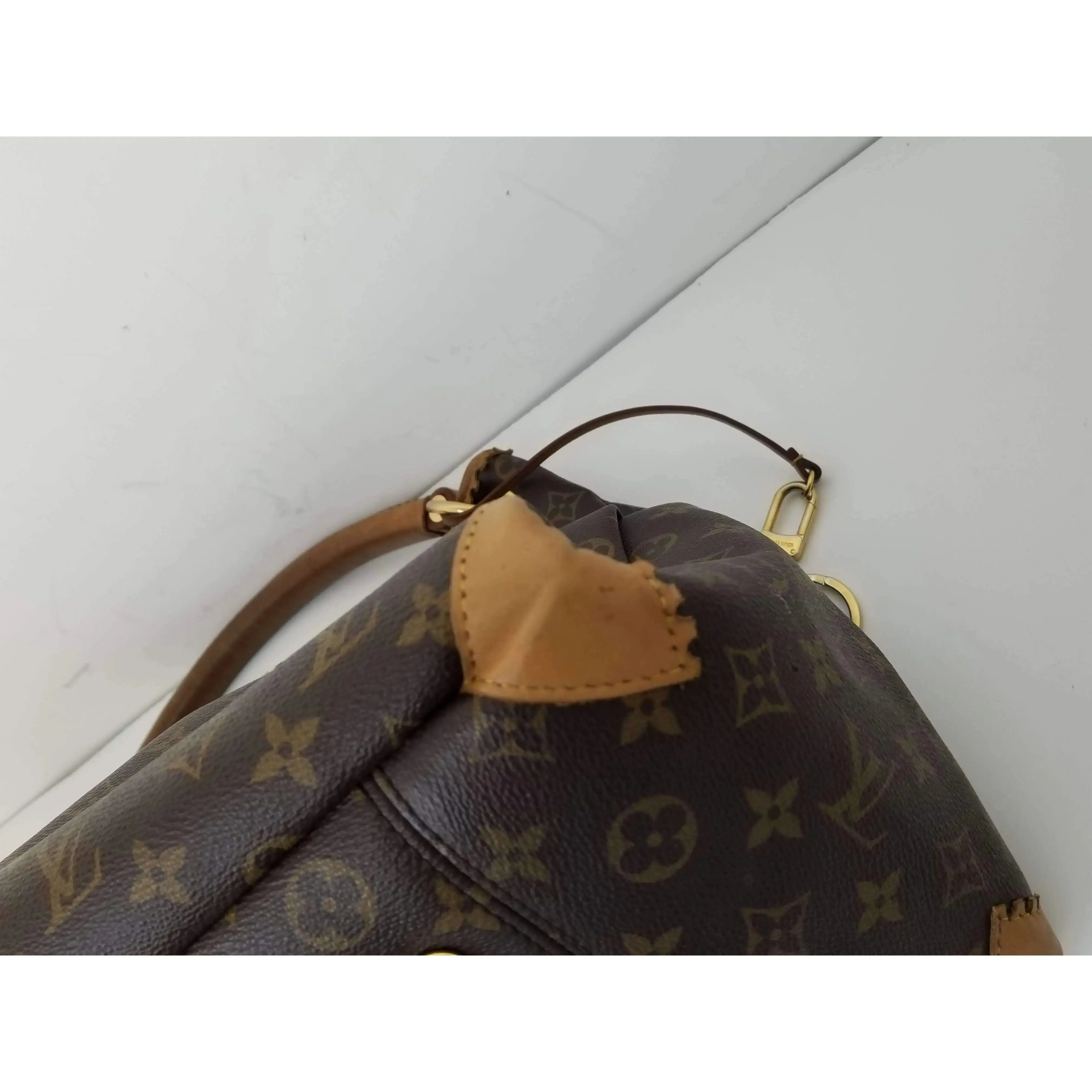 Louis Vuitton Artsy MM Monogram Refurbished Bag - Image 5