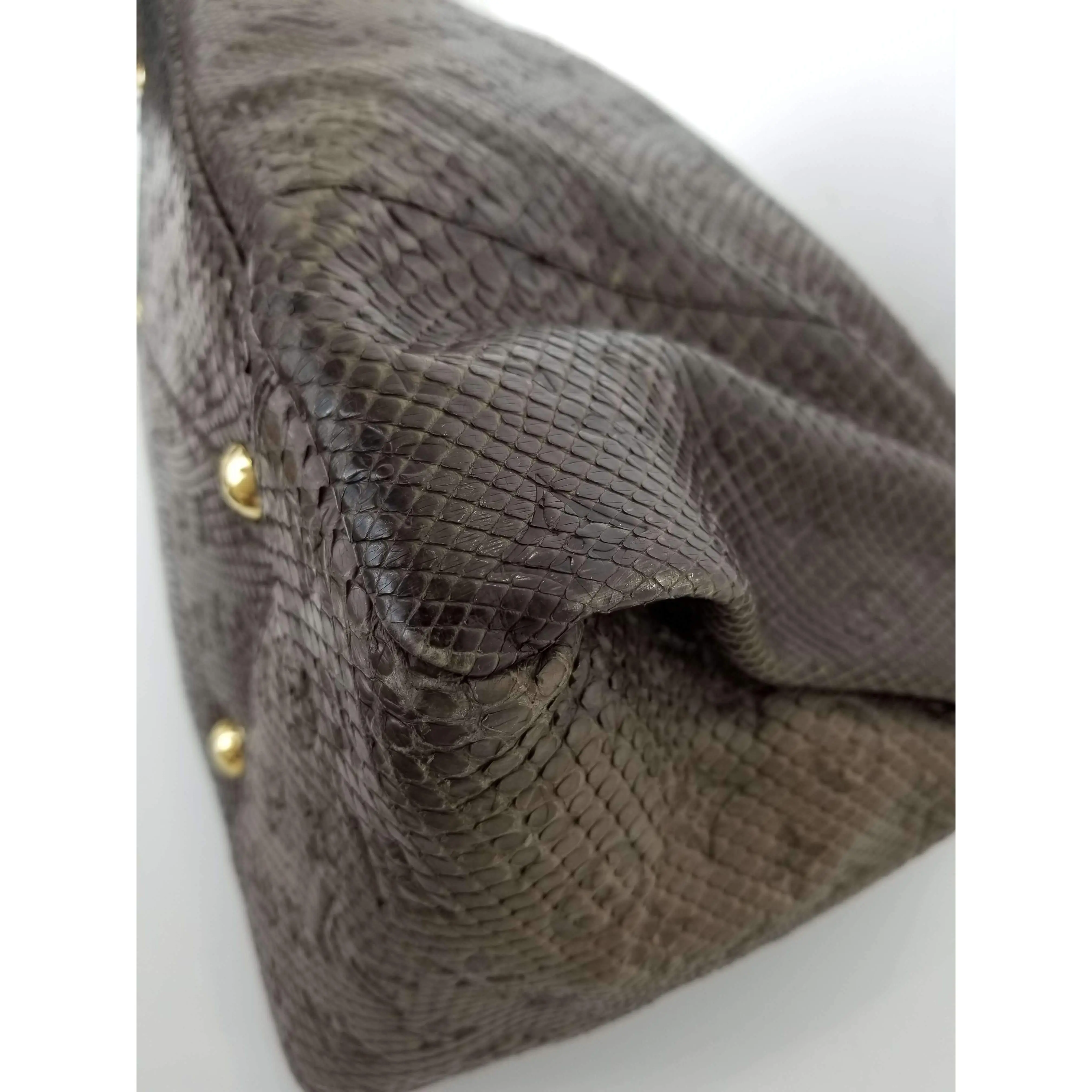 Louis Vuitton Artsy MM Python Bag - Image 11