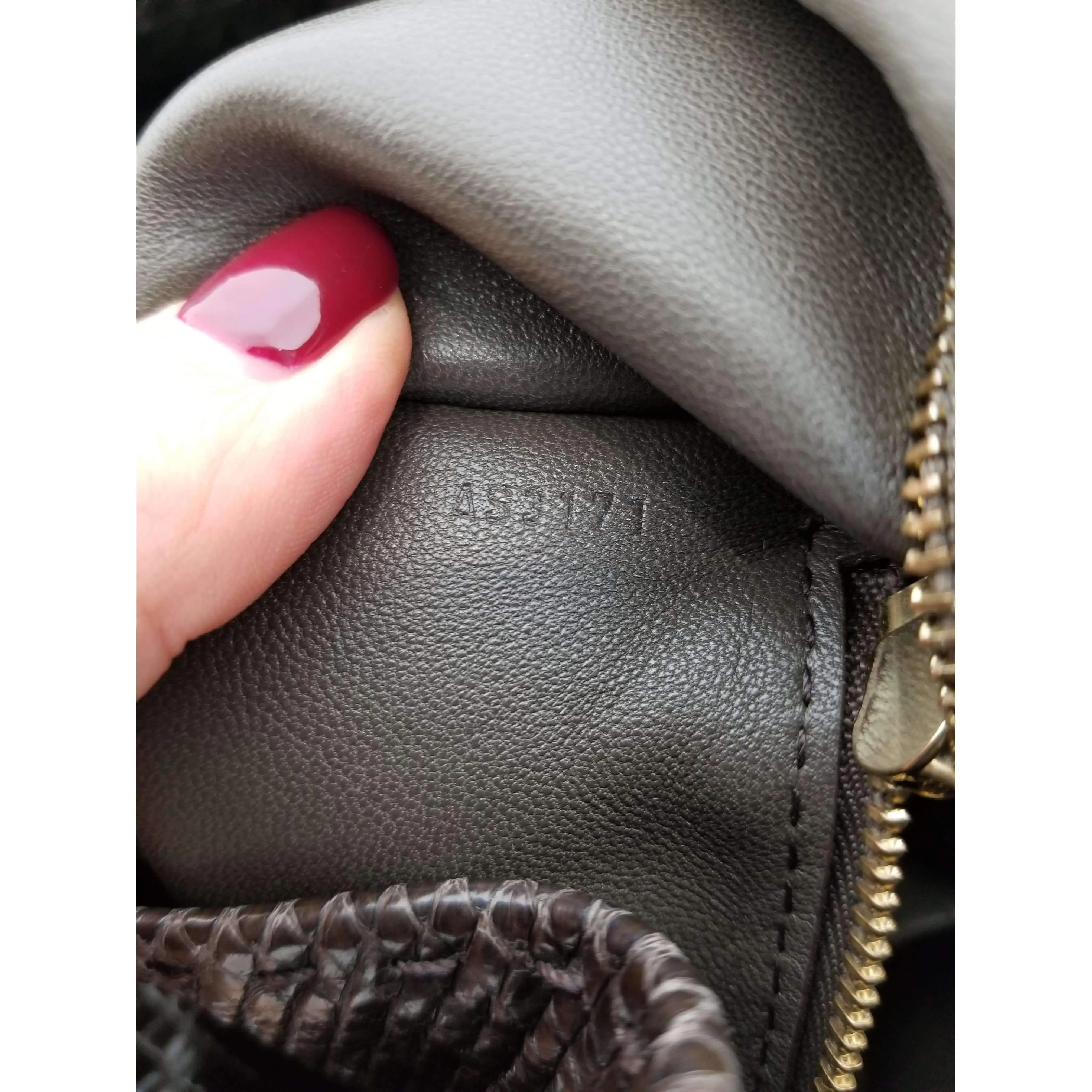 Louis Vuitton Artsy MM Python Bag - Image 14