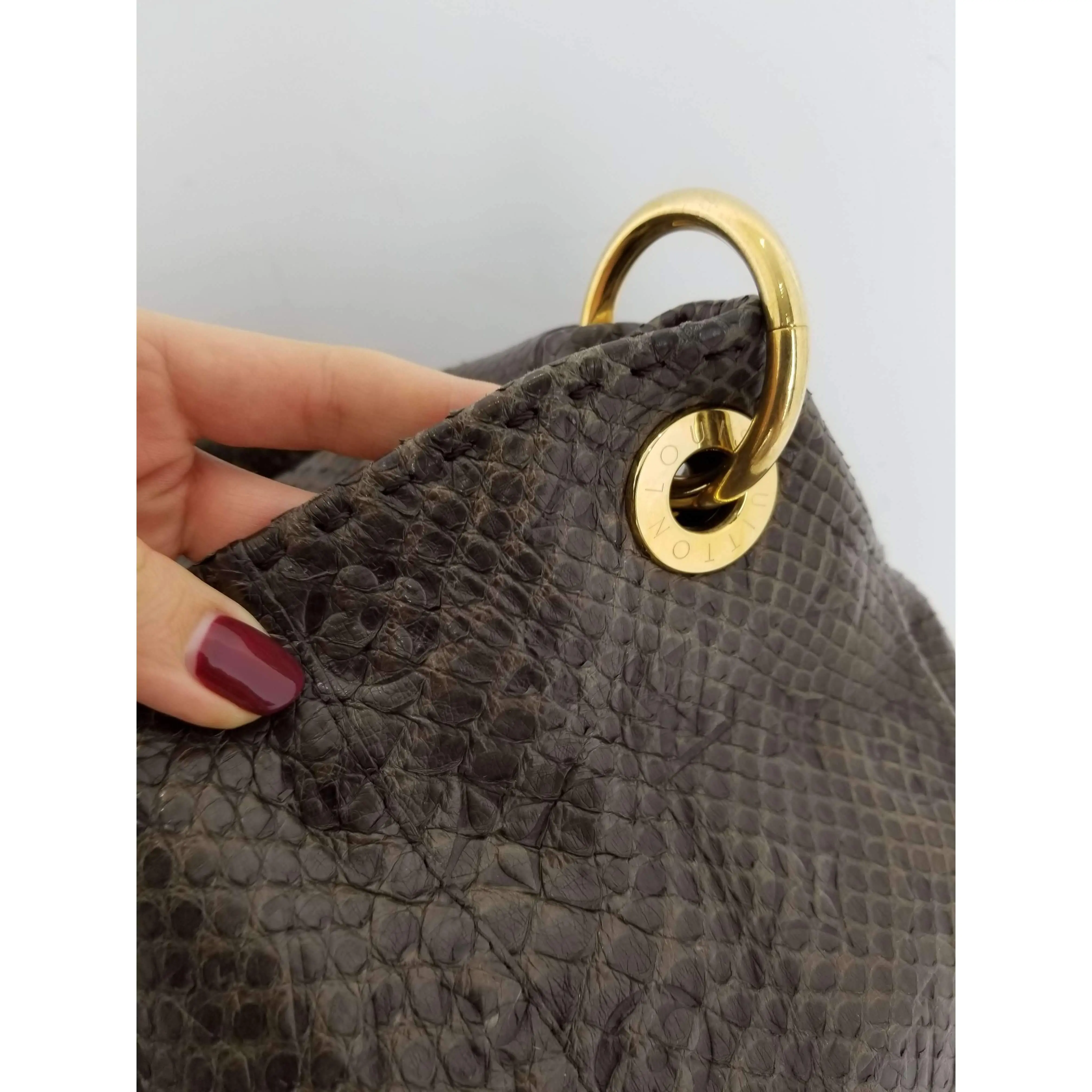Louis Vuitton Artsy MM Python Bag - Image 4