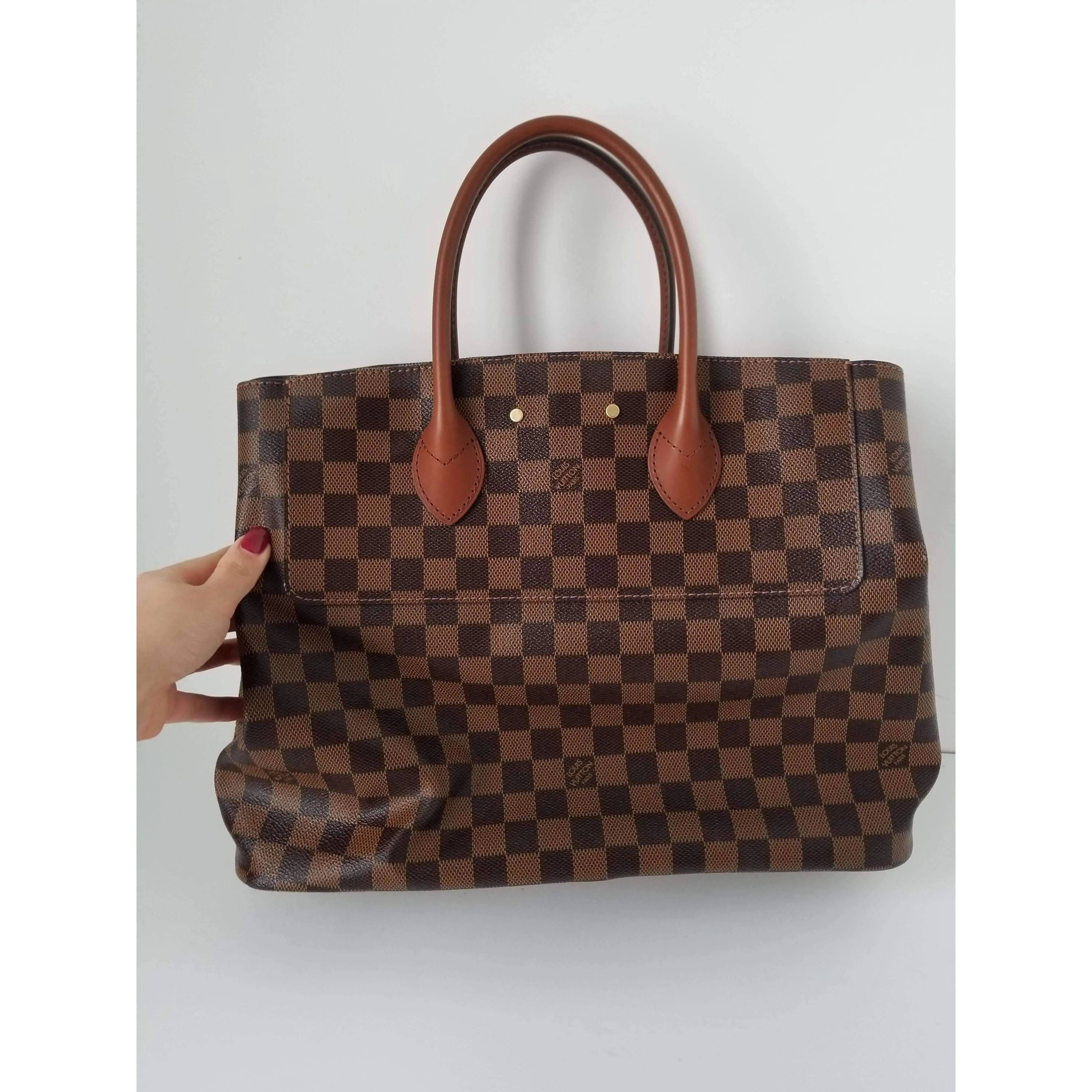 Louis Vuitton Damier Ebene Ascot Bag - Image 3