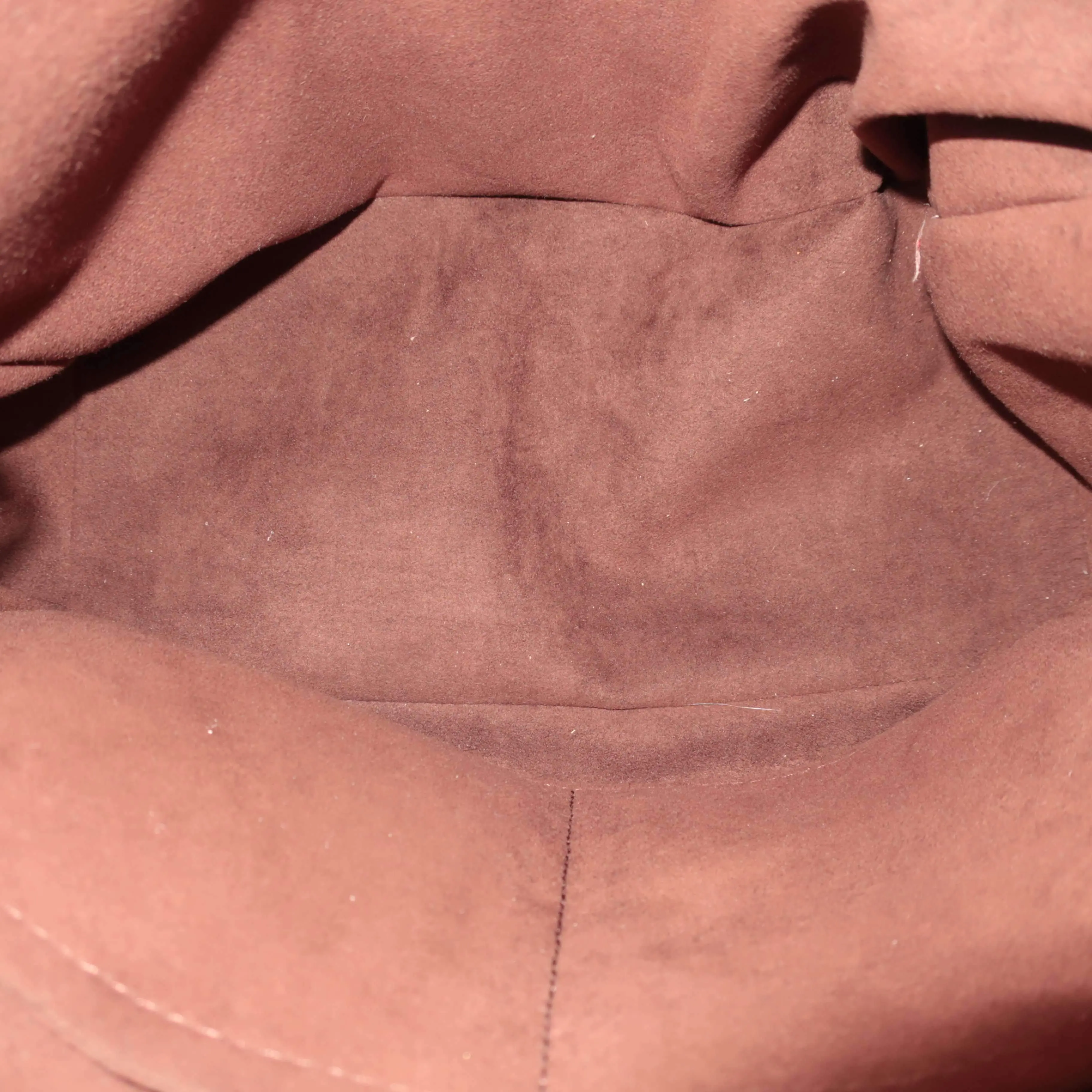 Louis Vuitton Babylone PM Mahina - Image 33