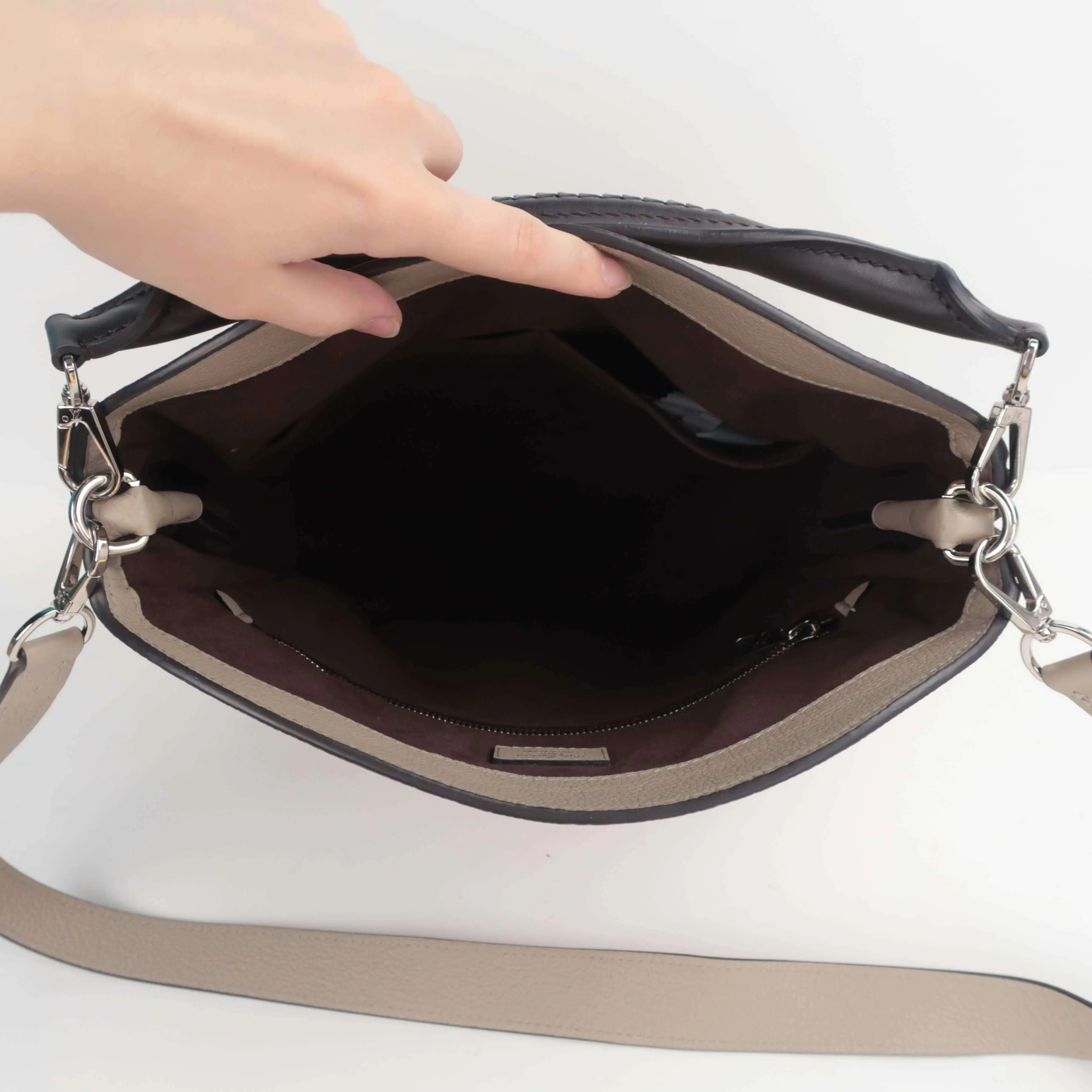 Louis Vuitton Babylone PM Mahina - Image 46