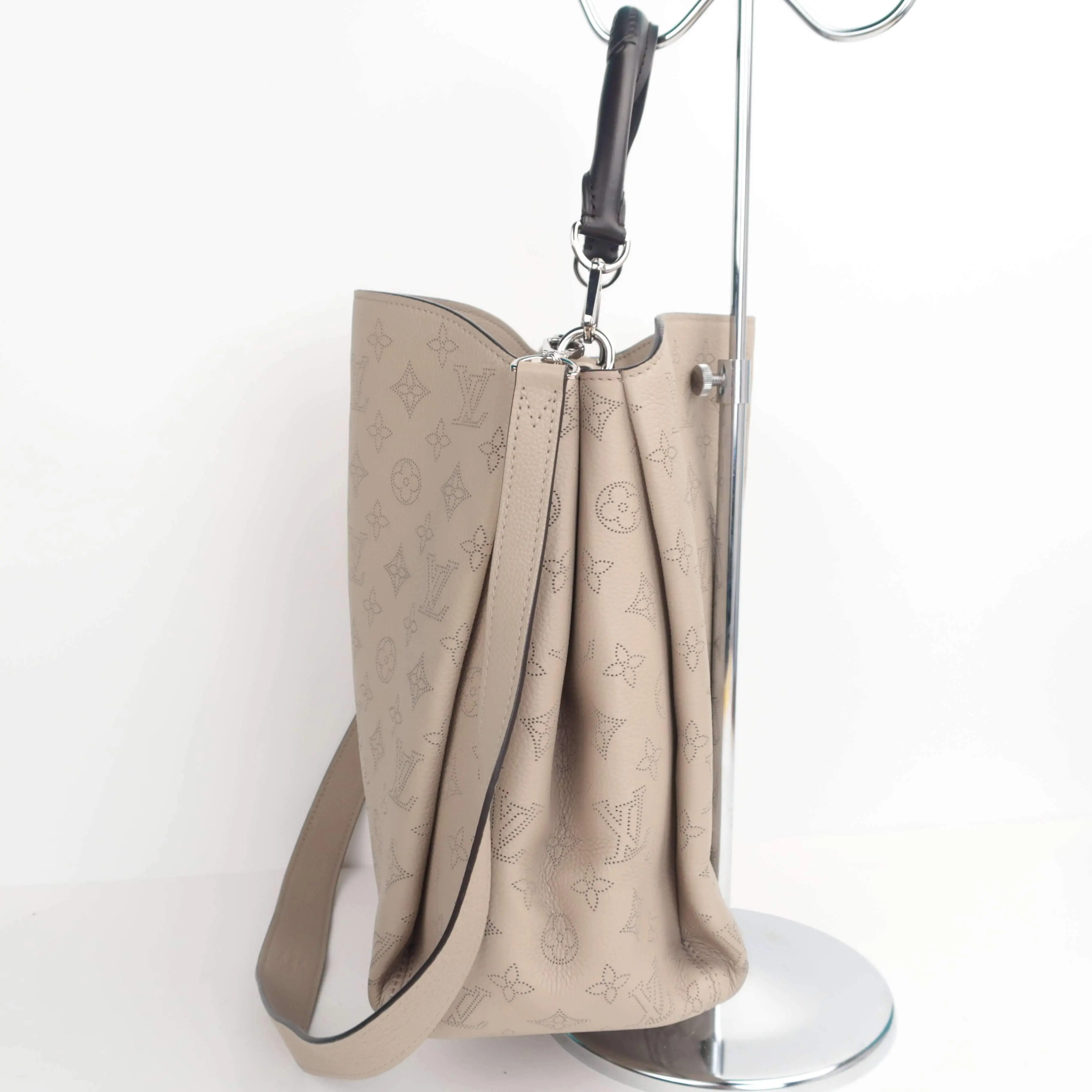 Louis Vuitton Babylone PM Mahina - Image 8