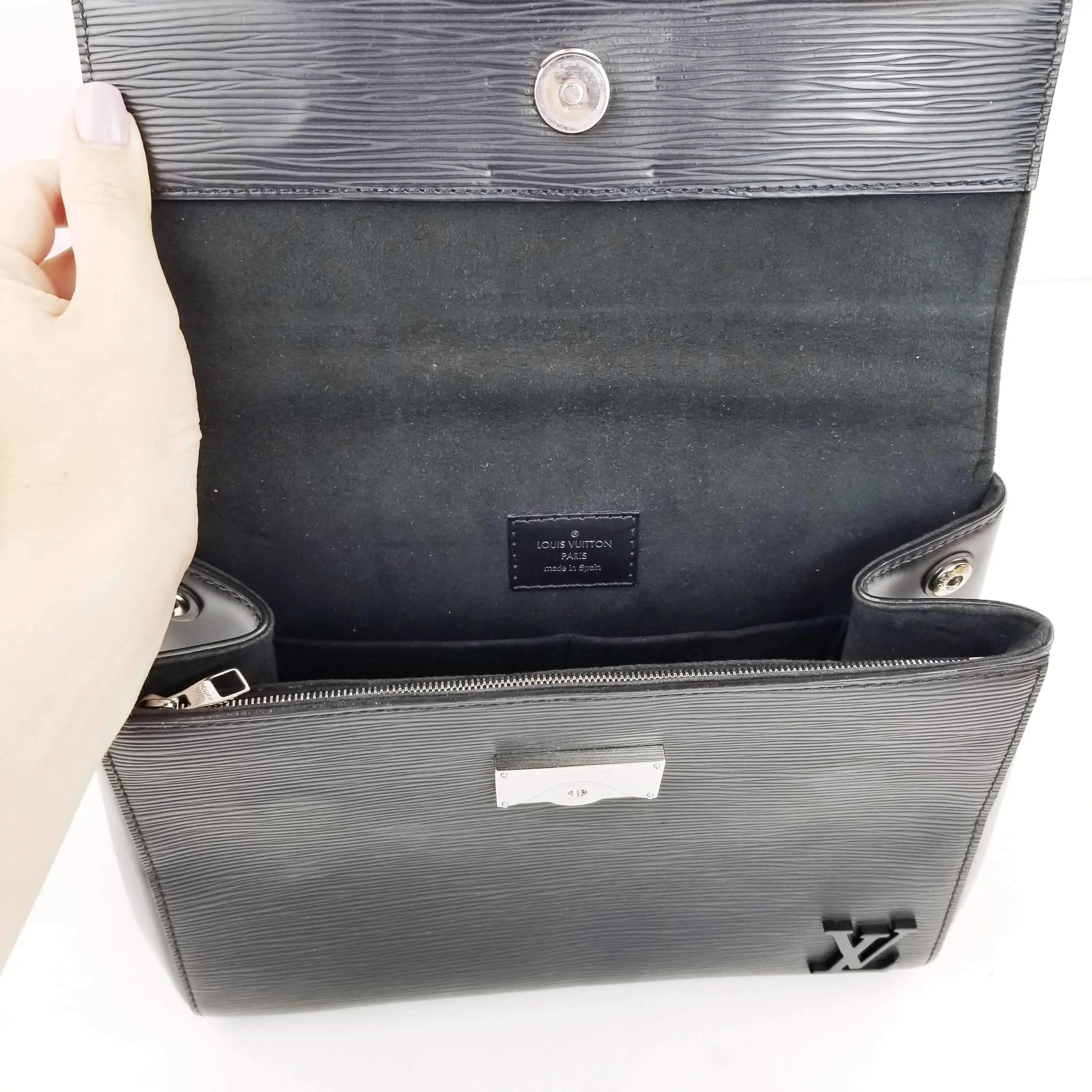 Louis Vuitton Black Epi Cluny BB Bag - Image 16