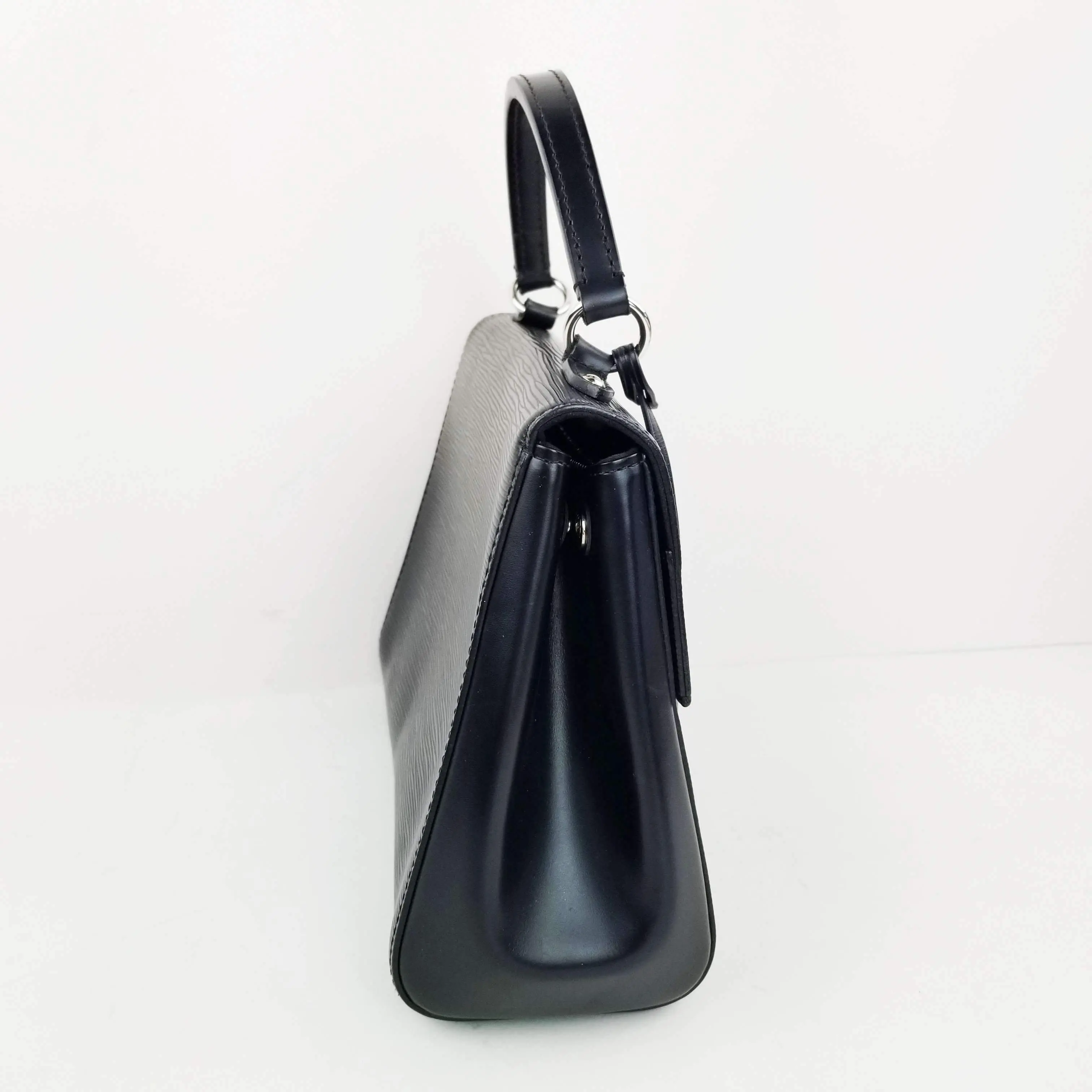 Louis Vuitton Black Epi Cluny BB Bag - Image 4