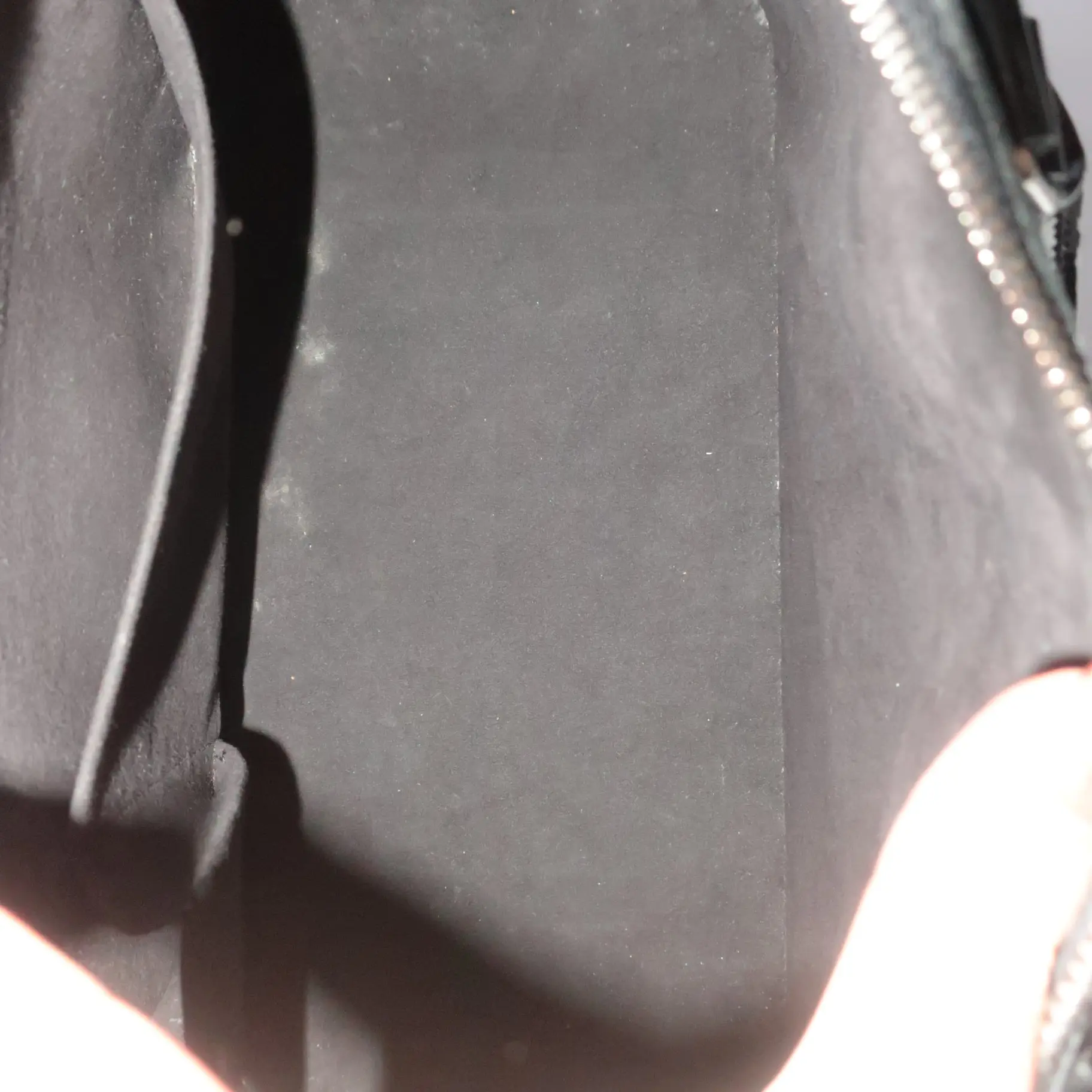 Louis Vuitton Black Epi Electric Leather Alma MM Bag (556) - Image 11