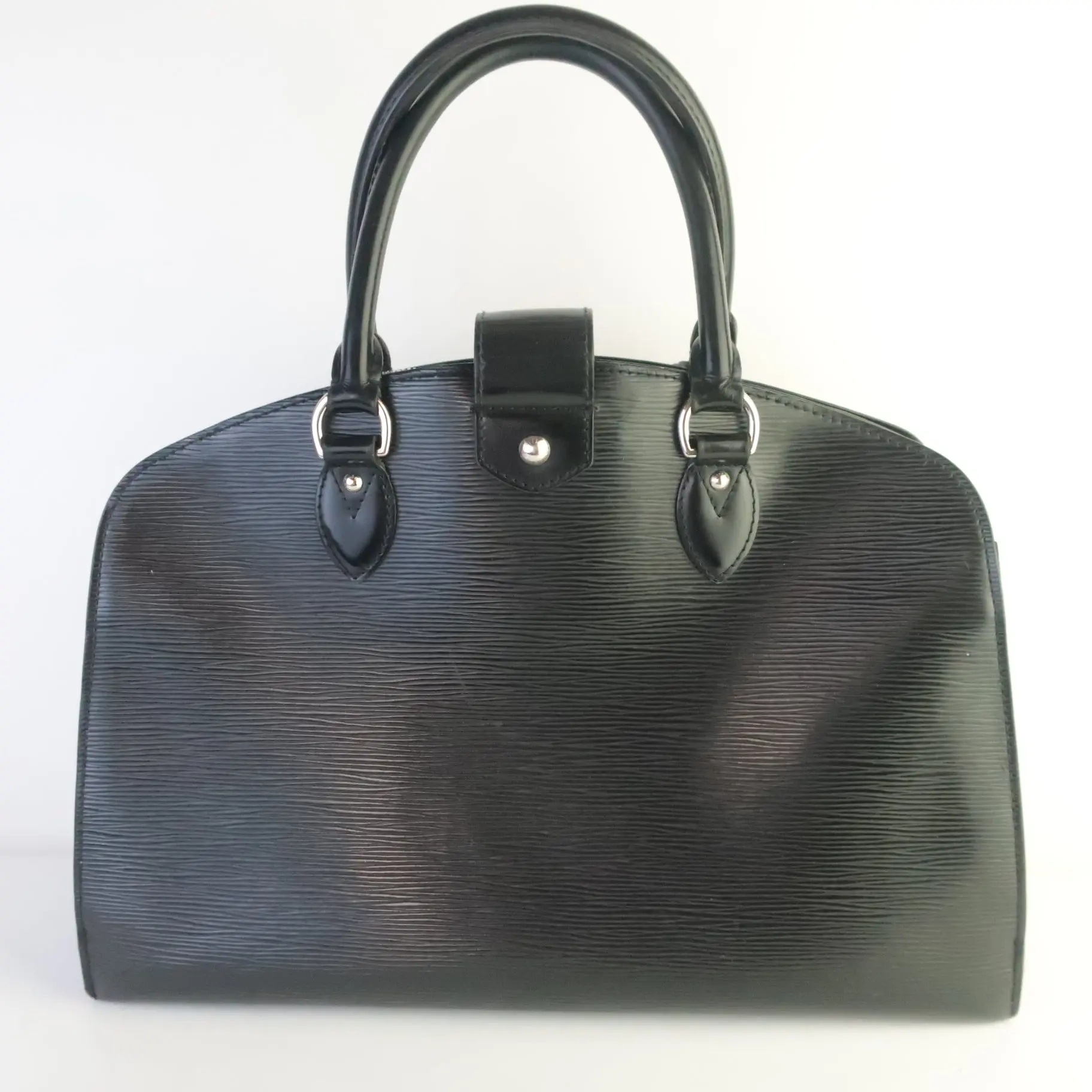 Louis Vuitton Black Epi Leather Pont-Neuf GM Bag - Image 4