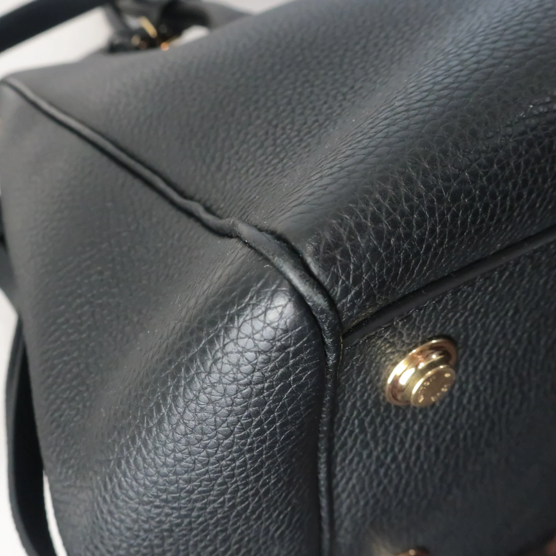Louis Vuitton Black Taurillion Leather Milla MM Bag - Image 11