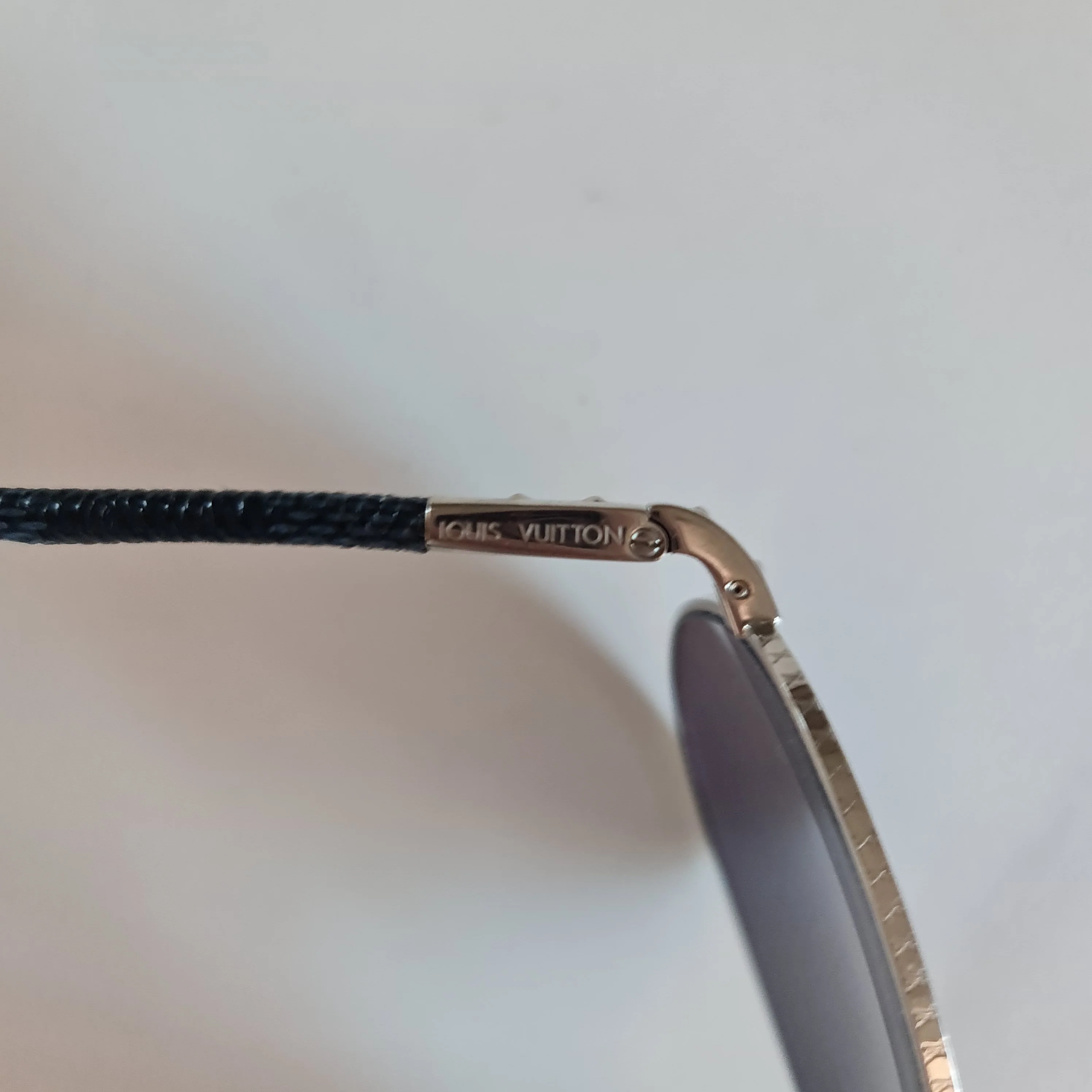 Louis Vuitton Blue Lense Conspiration Pilote Sunglasses - Image 6