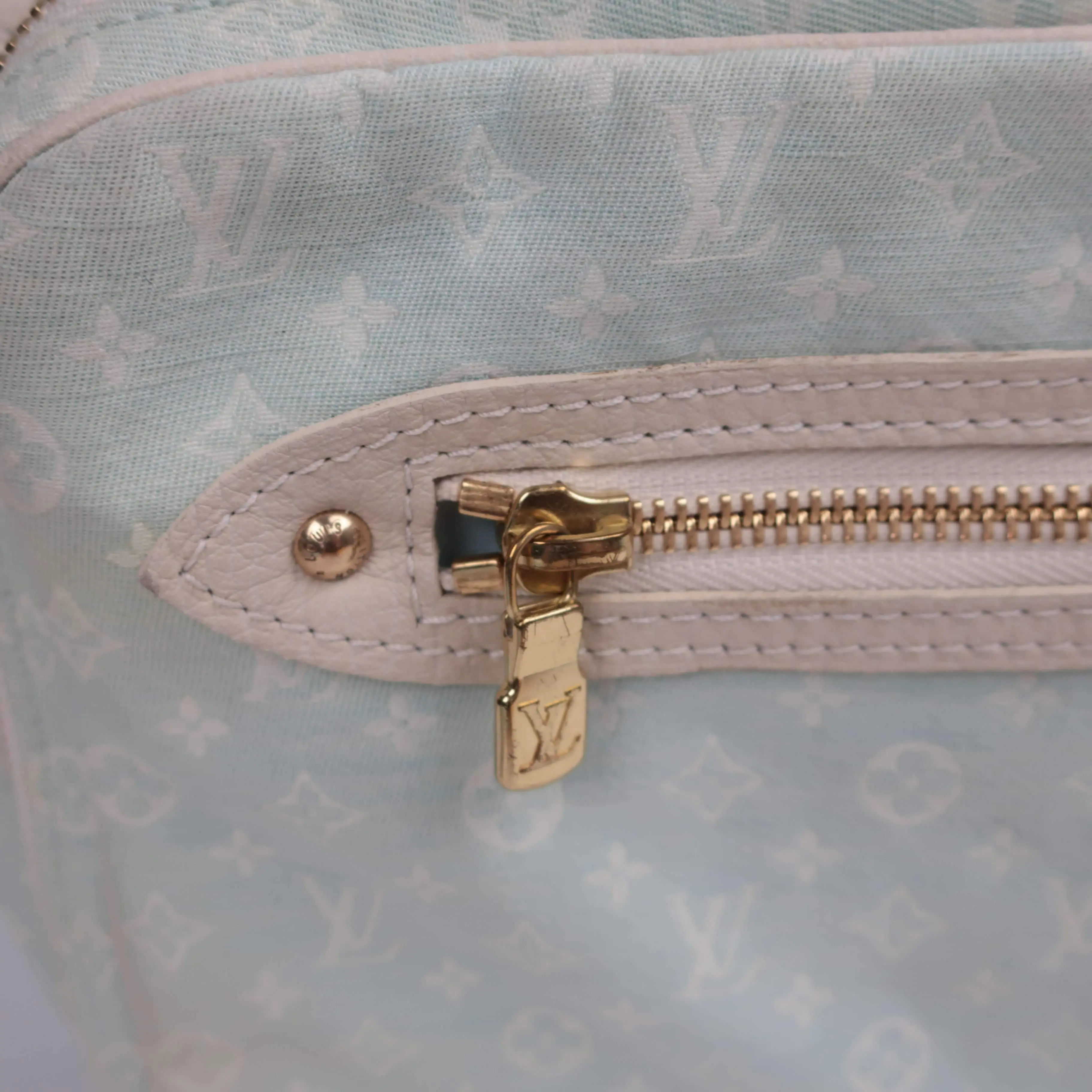 Louis Vuitton Blue Monogram Mini Lin Diaper Bag with diaper board - Image 24