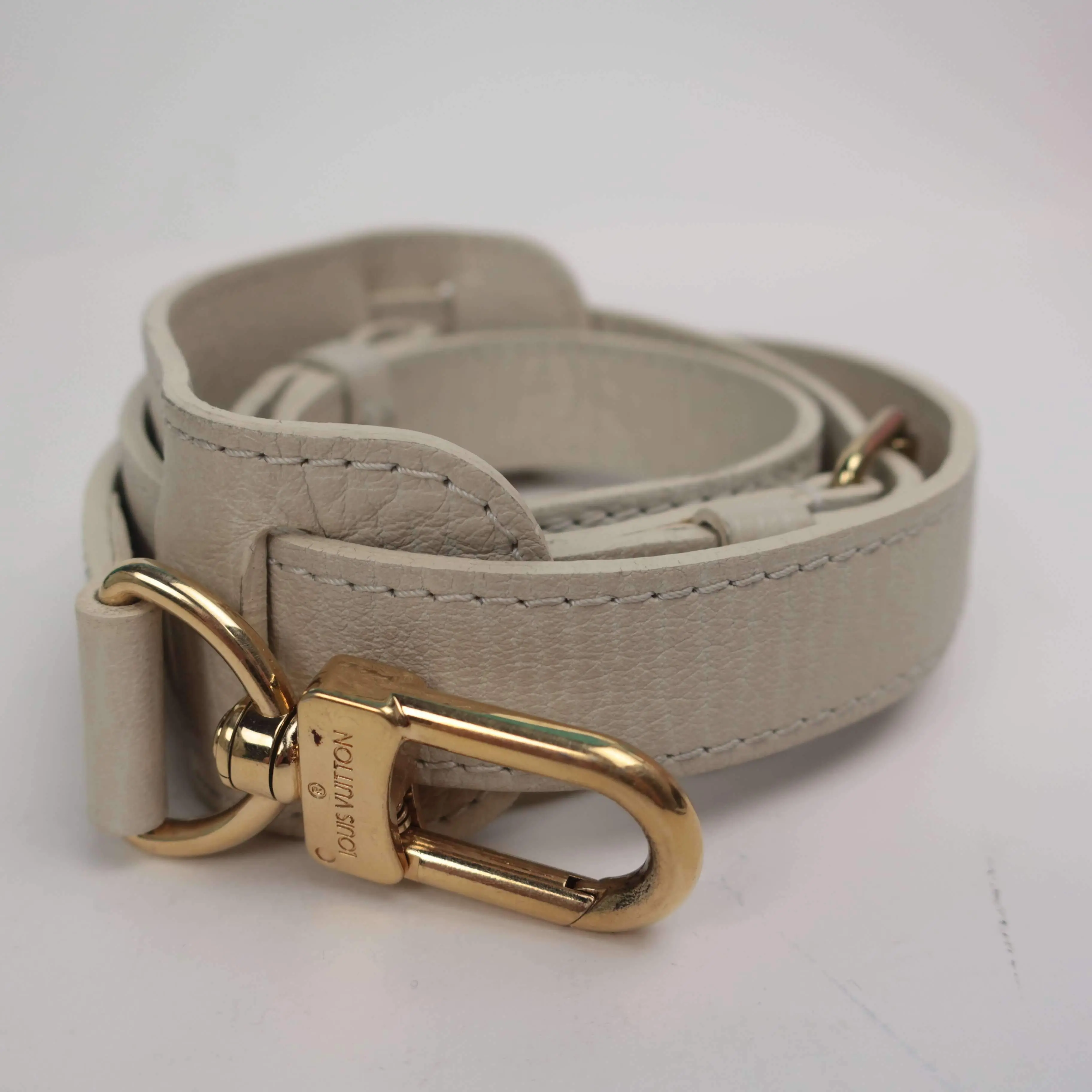 Louis Vuitton Blue Monogram Mini Lin Diaper Bag with diaper board - Image 35
