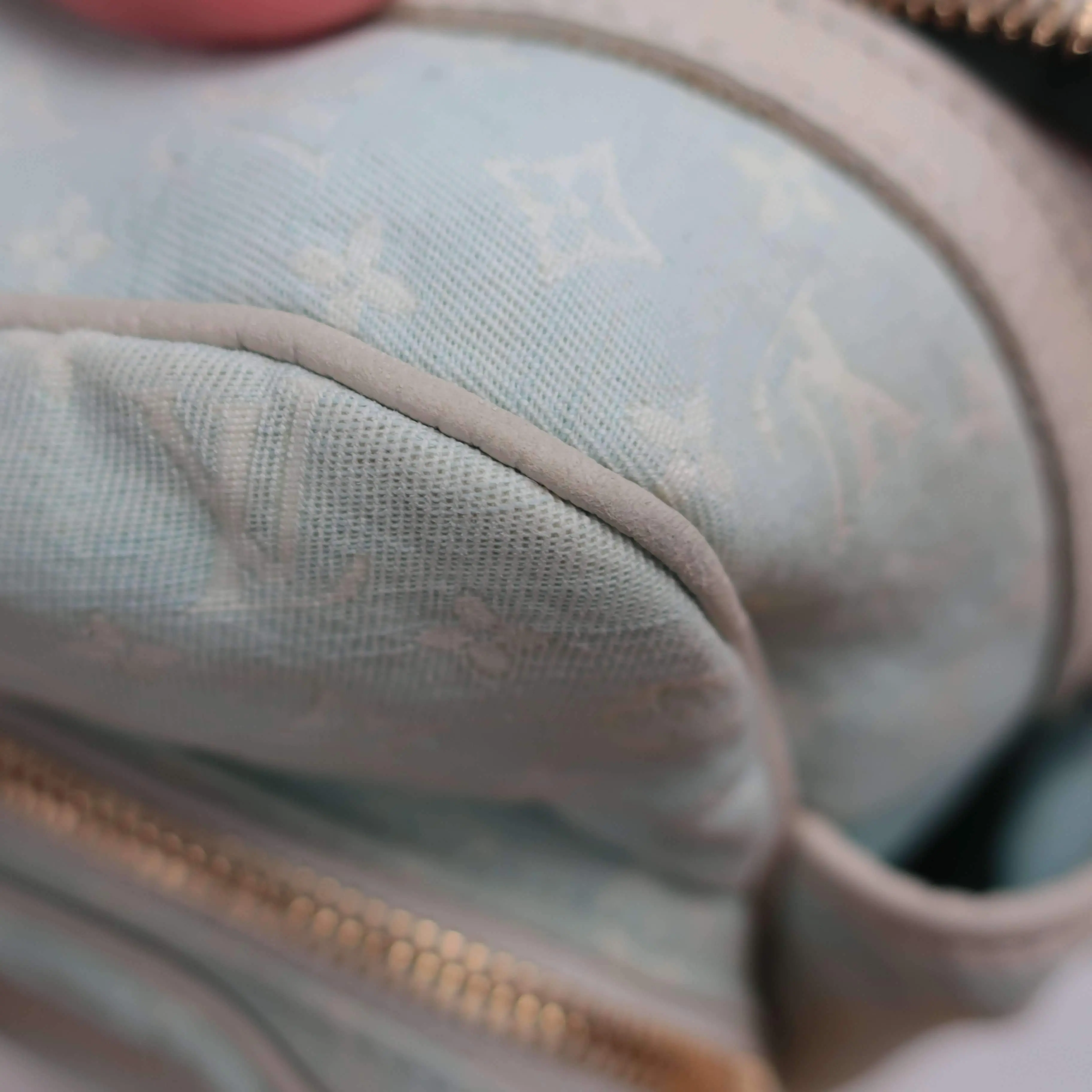 Louis Vuitton Blue Monogram Mini Lin Diaper Bag with diaper board - Image 44