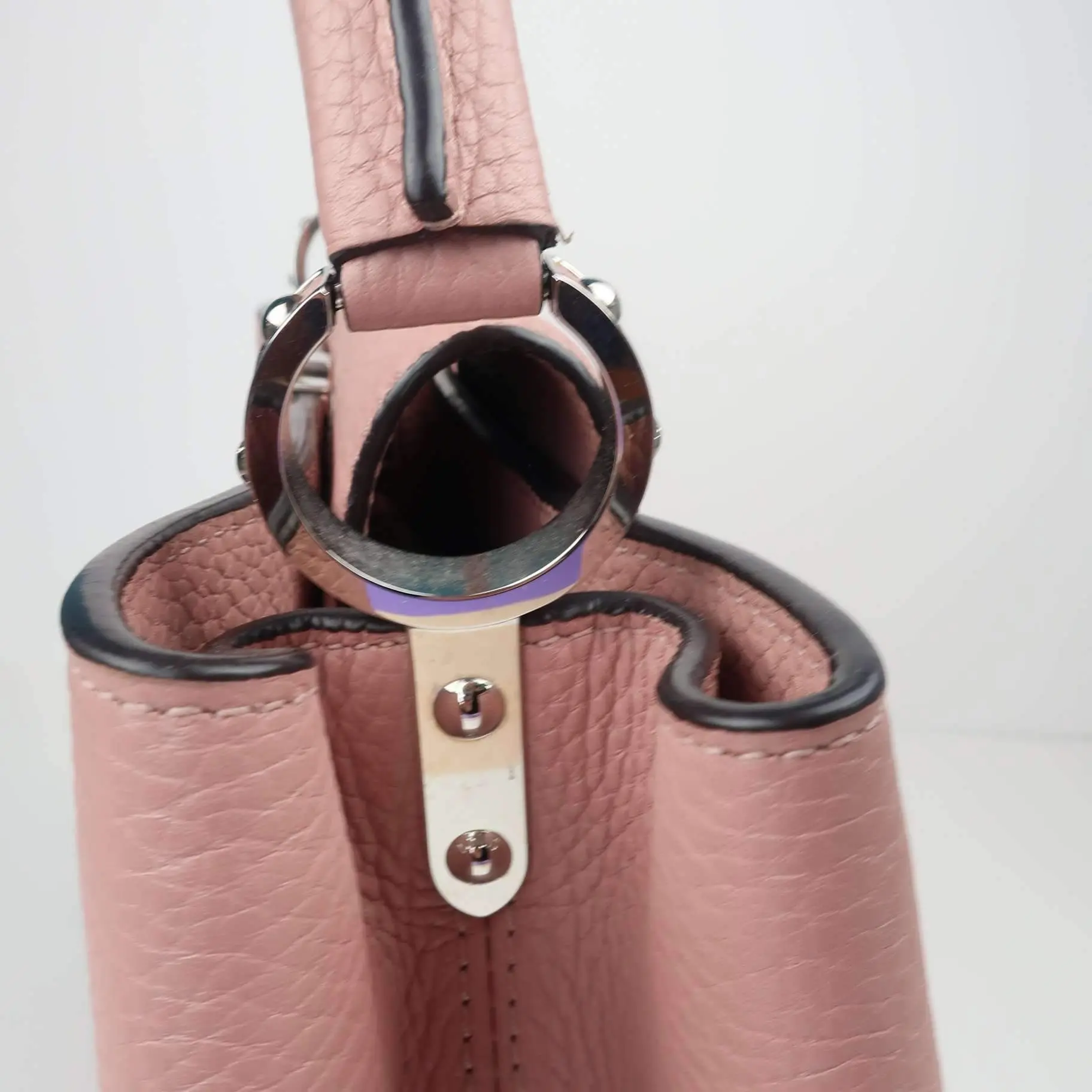 Louis Vuitton Magnolia Pink Taurillion Capucines MM Bag - Image 11