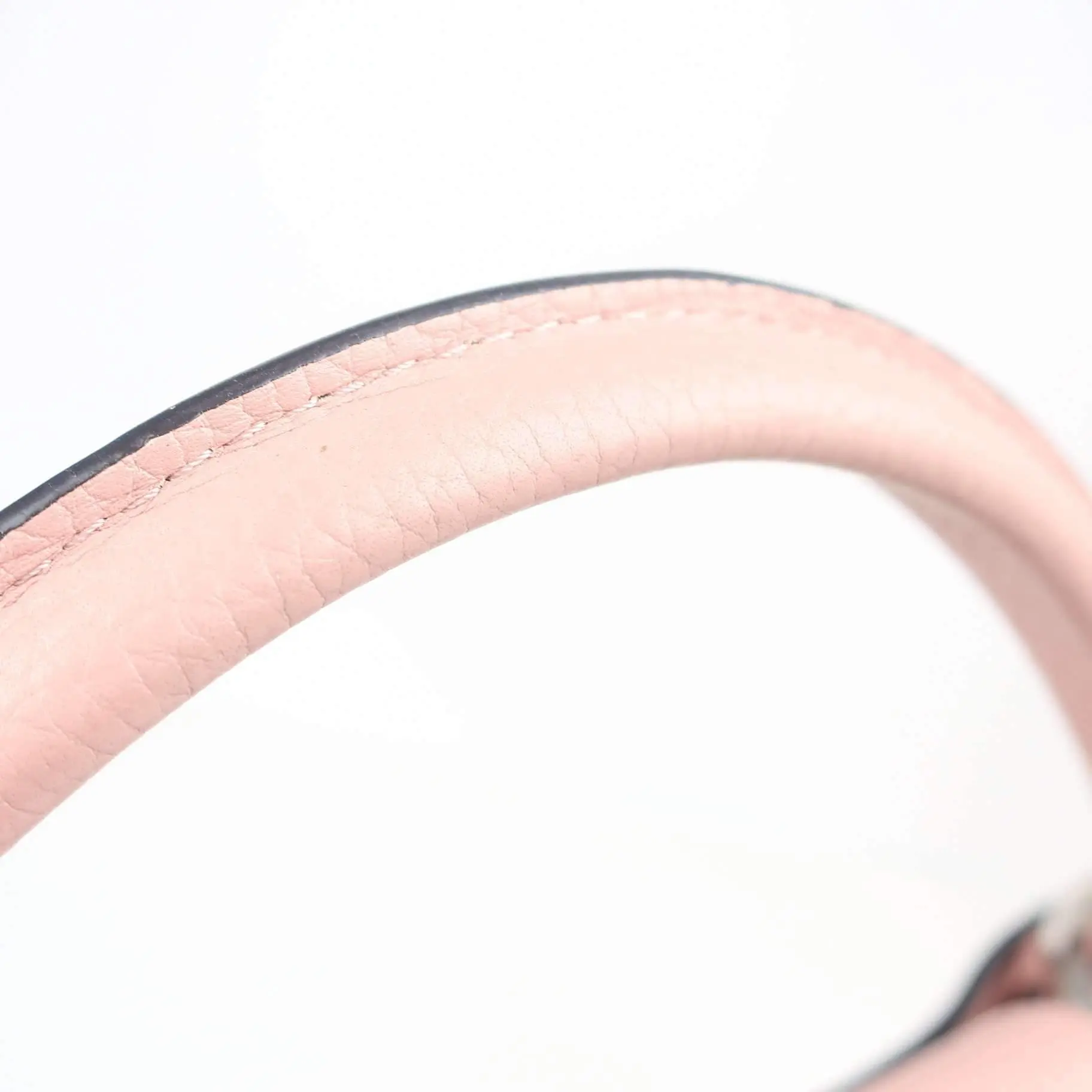 Louis Vuitton Magnolia Pink Taurillion Capucines MM Bag - Image 8