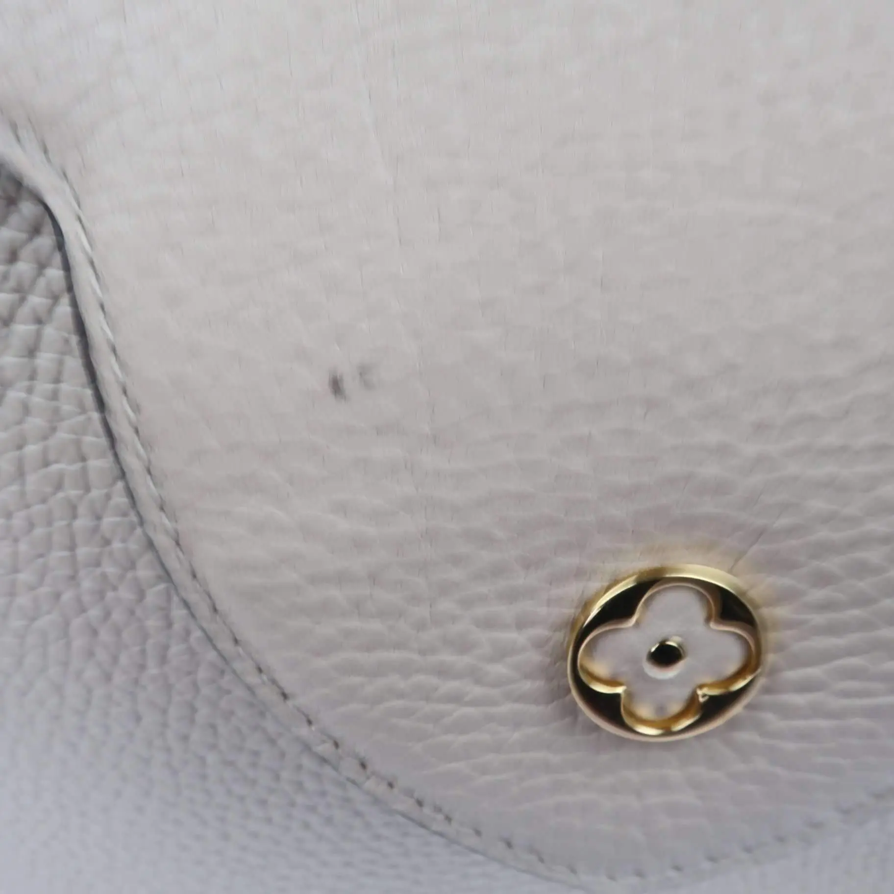 Louis Vuitton Capucines Python Handle MM Bag - Image 14