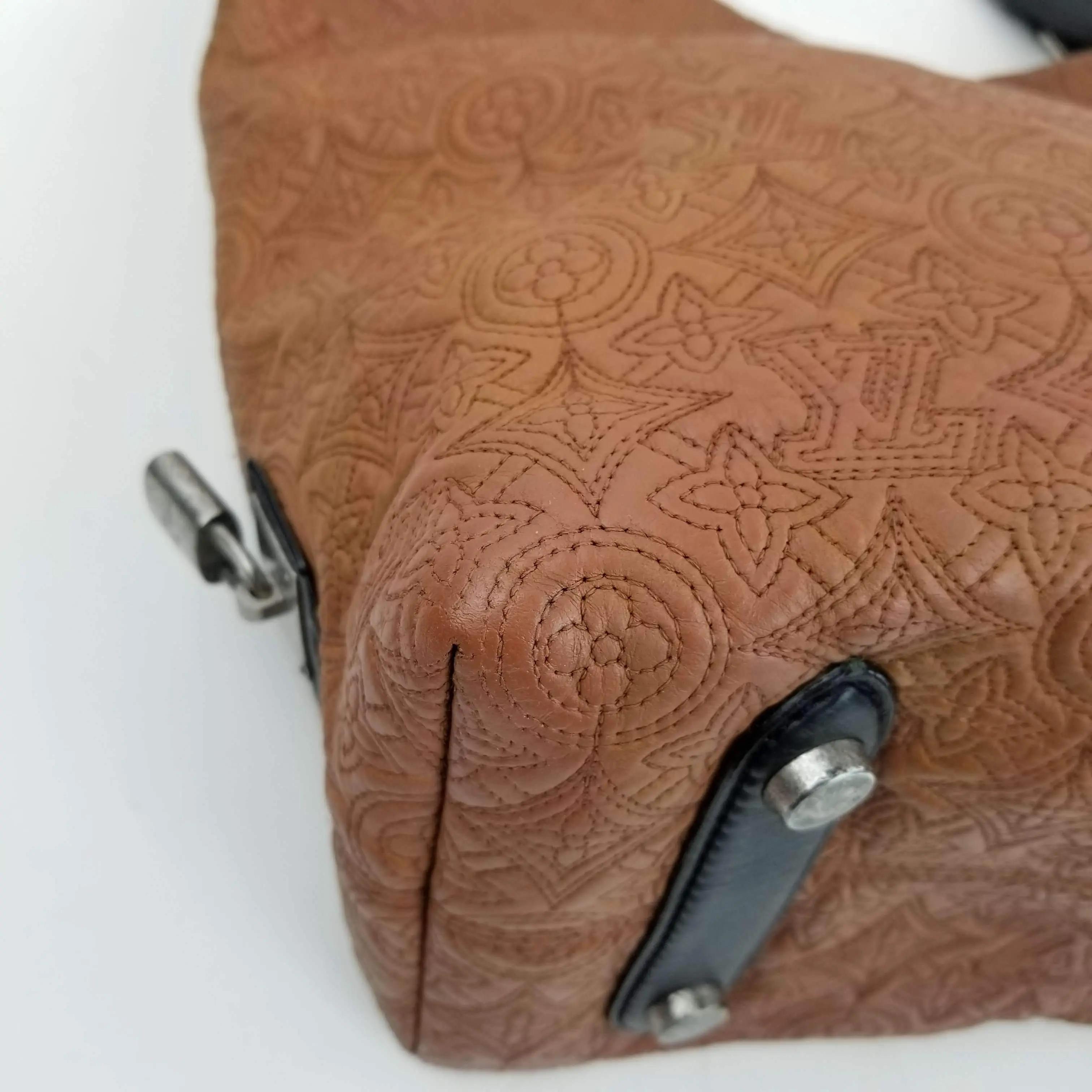 Louis Vuitton Caramel Monogram Antheia Leather Hobo PM Bag - Image 12