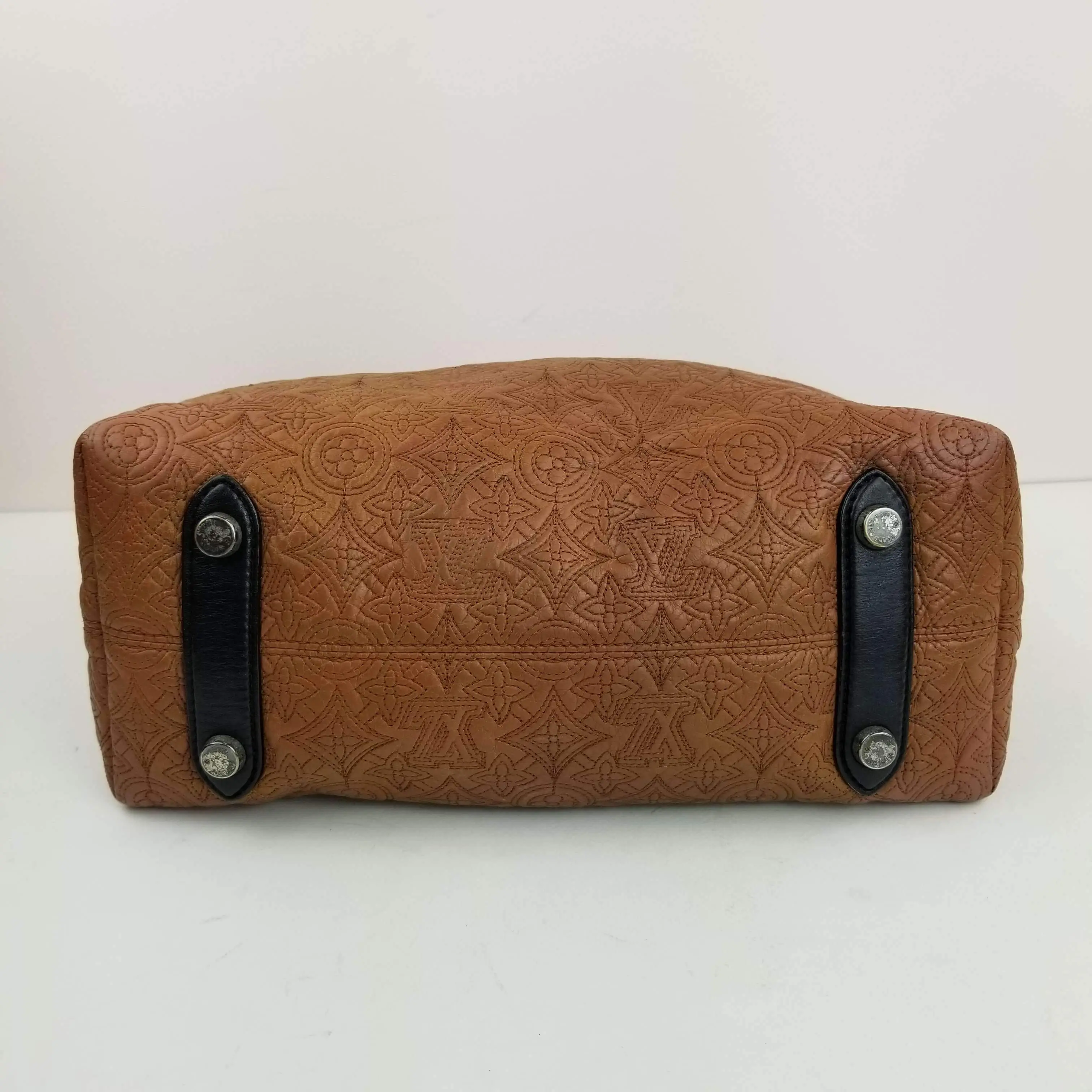Louis Vuitton Caramel Monogram Antheia Leather Hobo PM Bag - Image 9