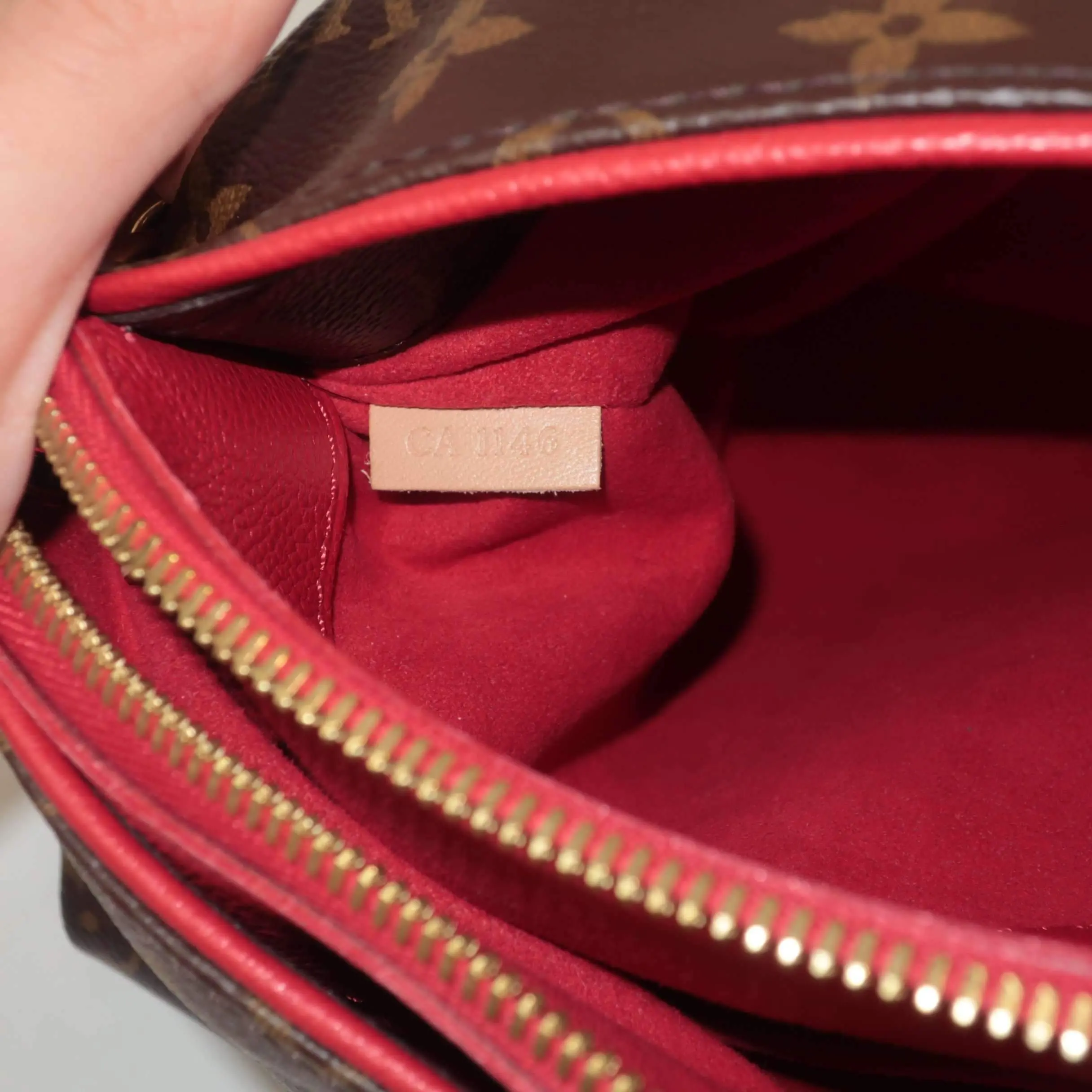 Louis Vuitton Cerise Monogram Canvas Pallas MM Bag - Image 48