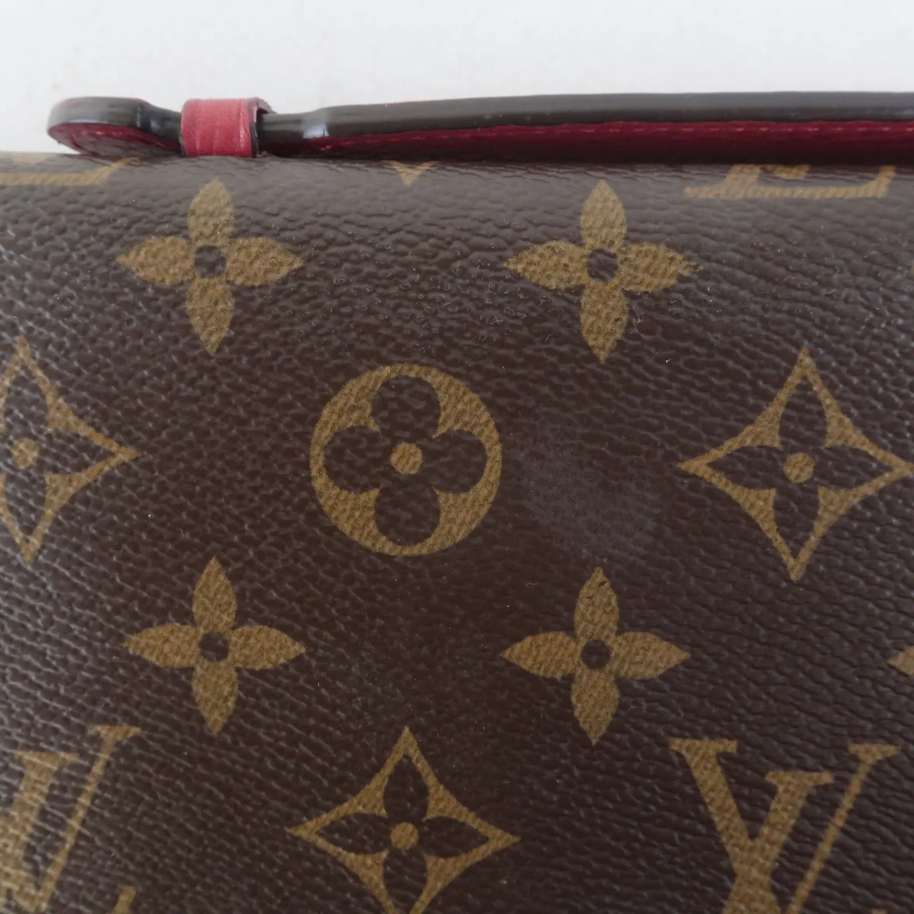 Louis Vuitton Cerise Red Retiro Daily Organizer (726) - Image 13