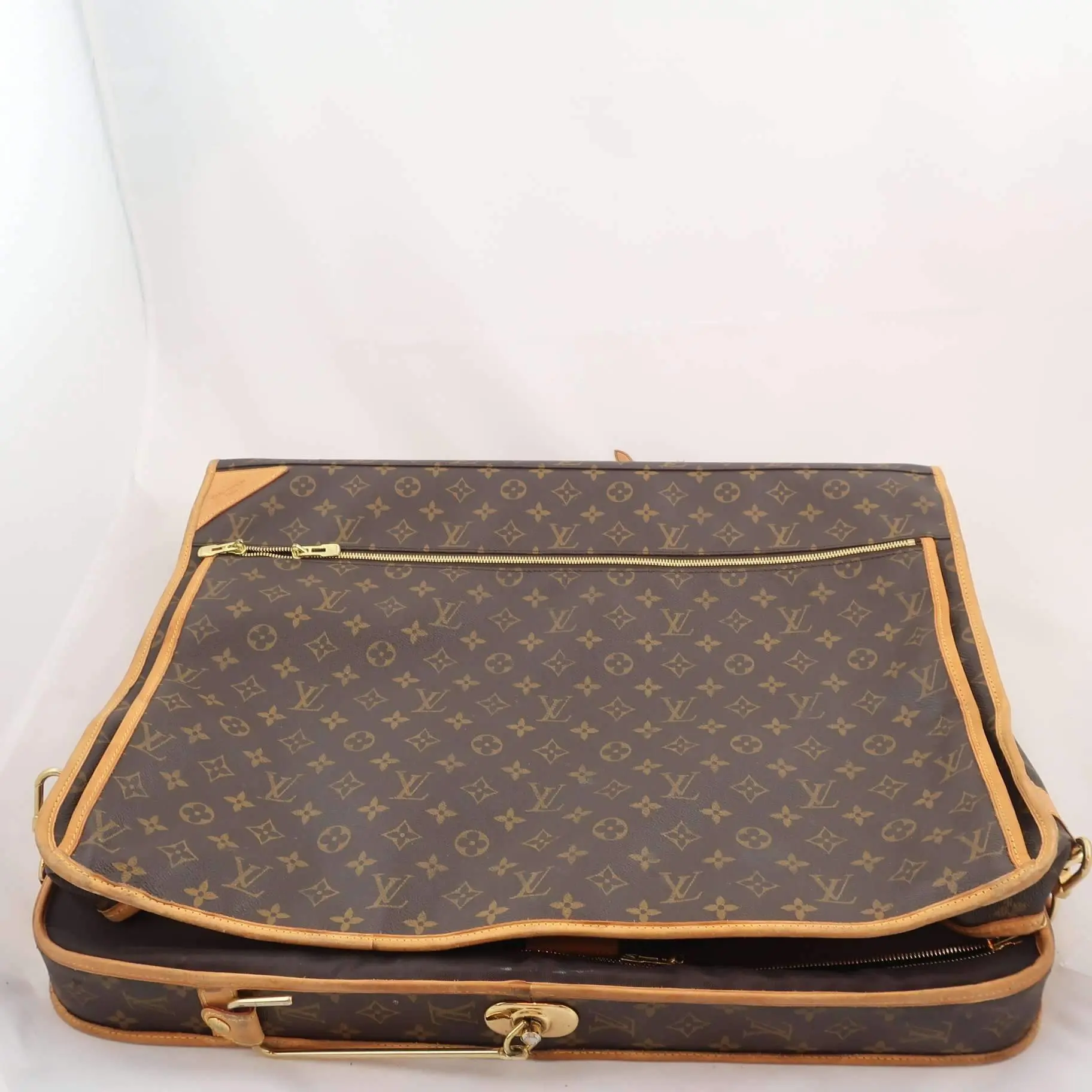 Louis Vuitton Monogram Canvas Garment Carrier Bag - Image 28