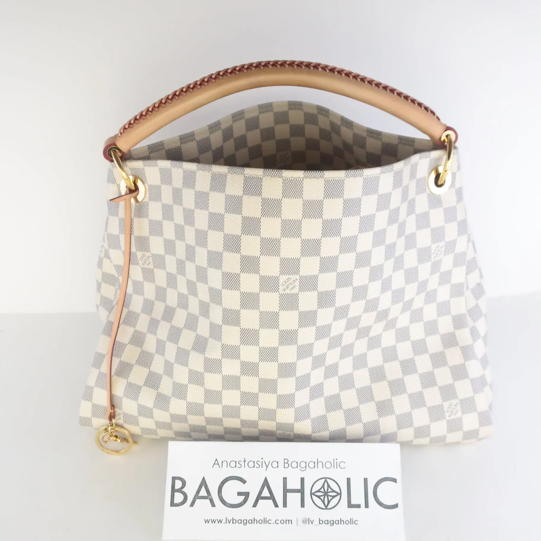 Louis Vuitton Damier Azur Artsy MM Bag - Image 2