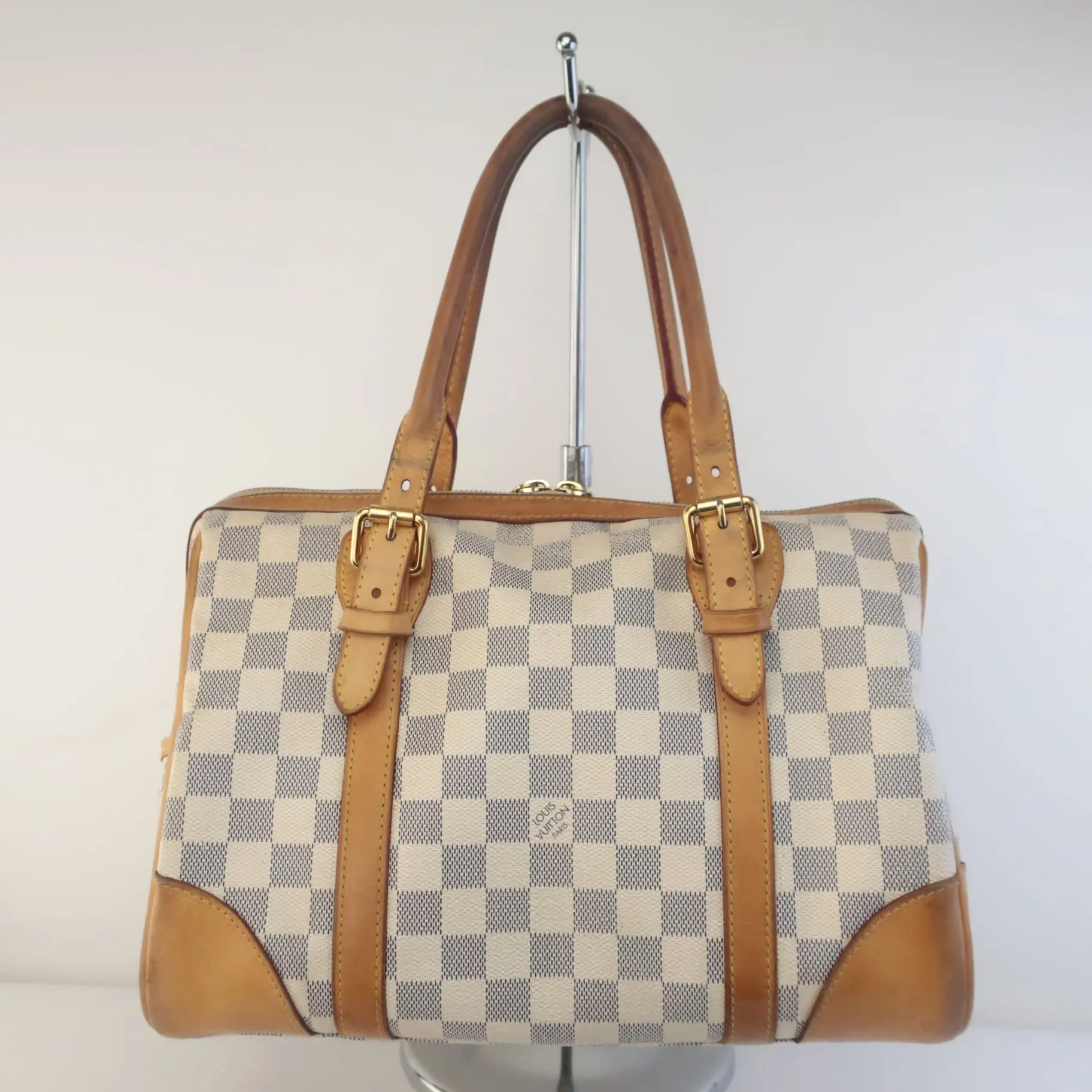 Louis Vuitton Damier Azur Canvas Berkeley Bag - Image 4