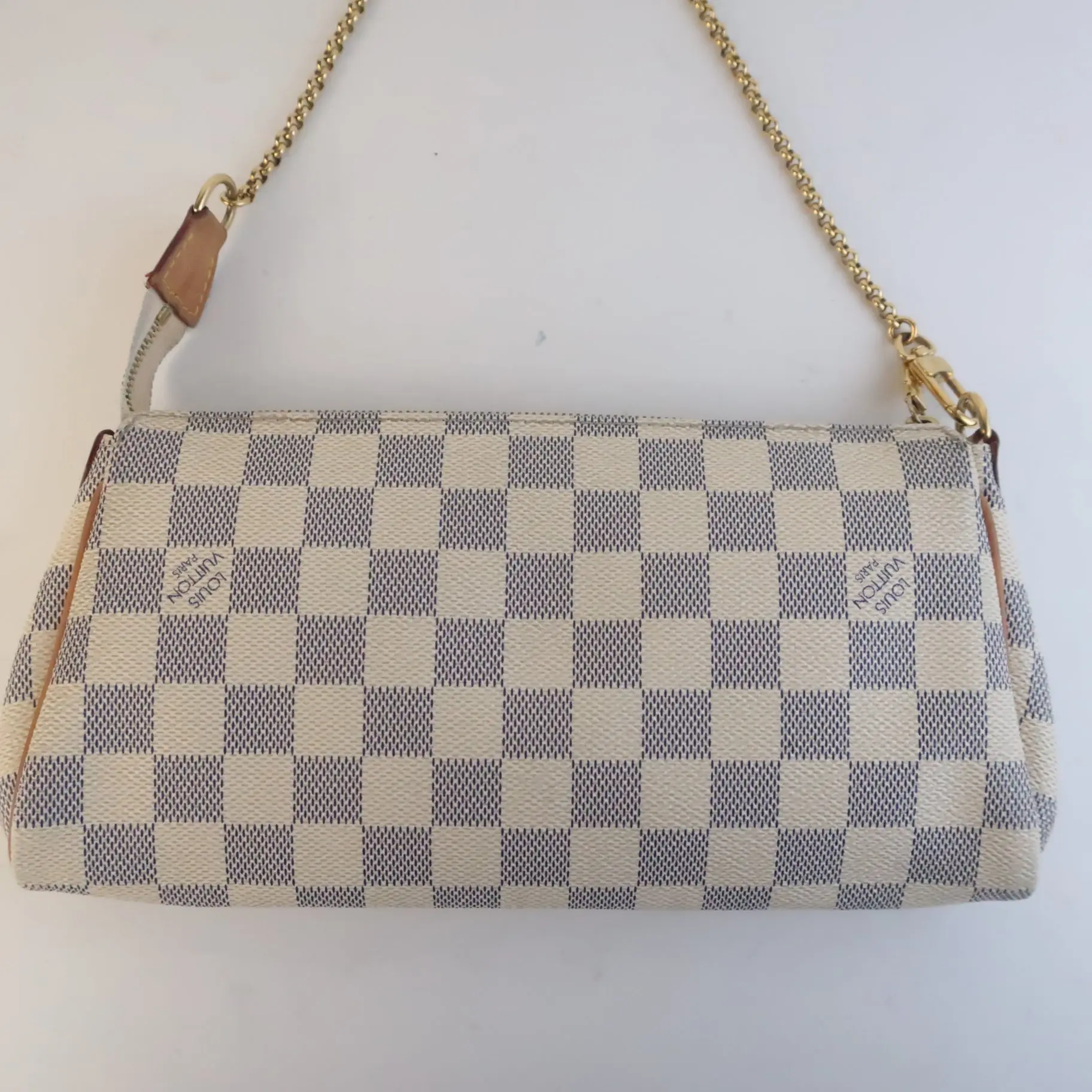 Louis Vuitton Damier Azur Canvas Eva Crossbody Bag - Image 5