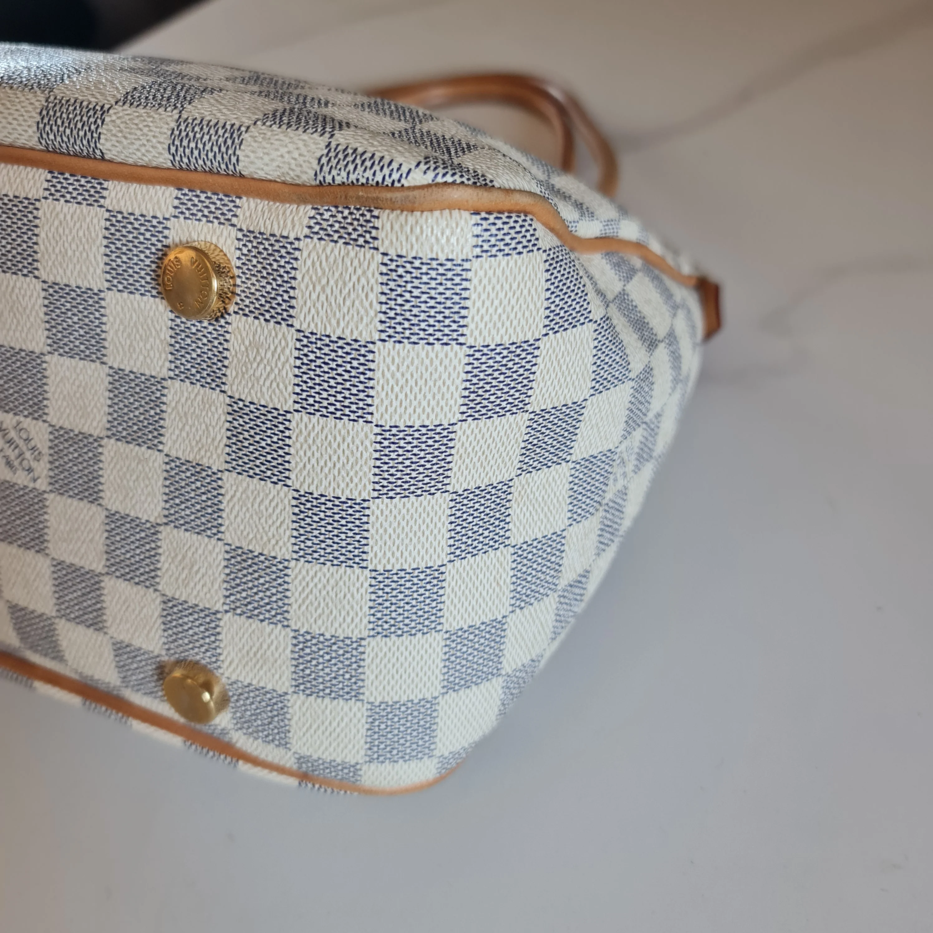 Louis Vuitton Damier Azur Figheri PM (807) - Image 6