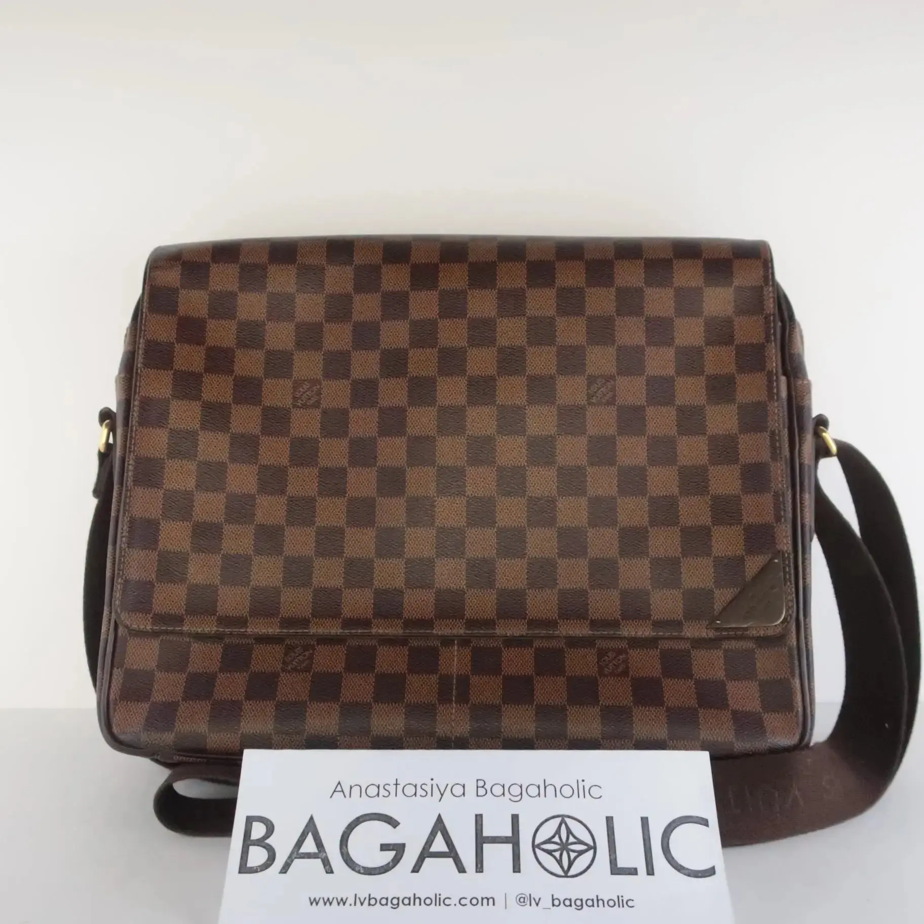 Louis Vuitton Damier Shelton GM Bag - Image 3