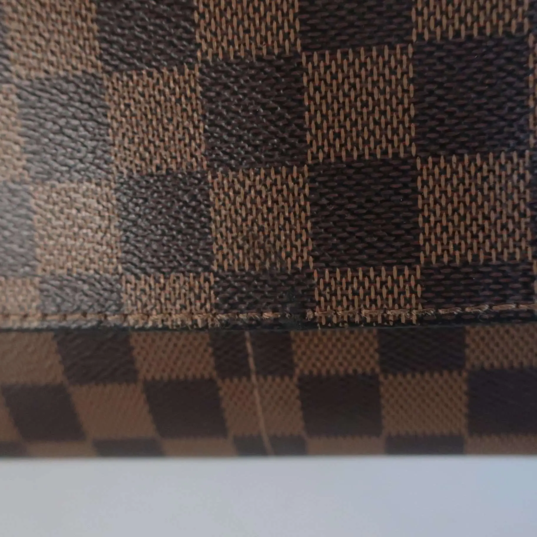 Louis Vuitton Damier Shelton GM Messenger - Image 7