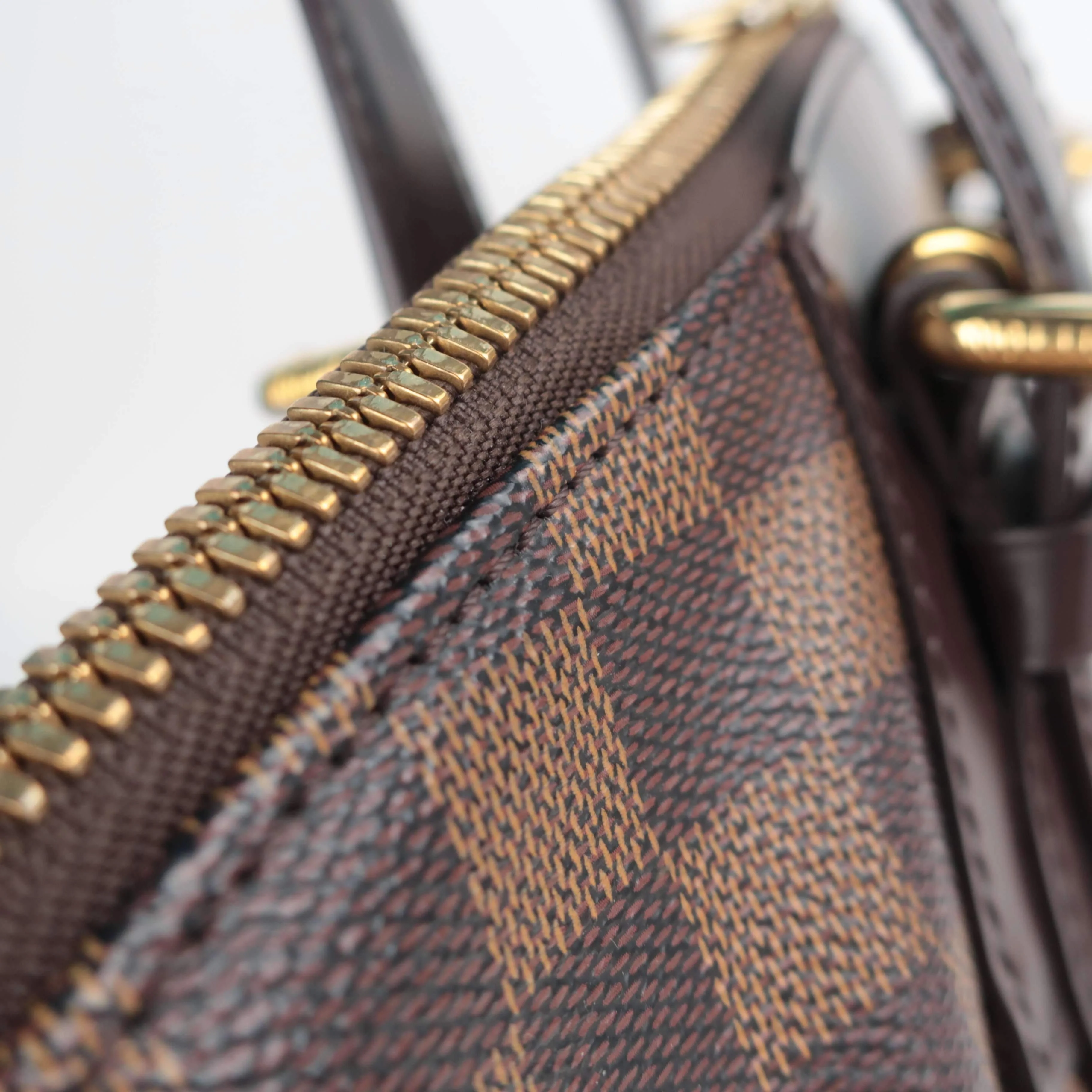 Louis Vuitton Damier Canvas Verona GM Bag - Image 43