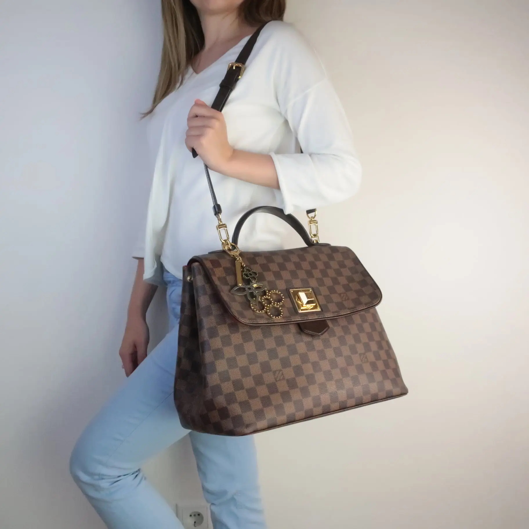 Louis Vuitton Large Damier Ebene Bergamo GM shoulder bag