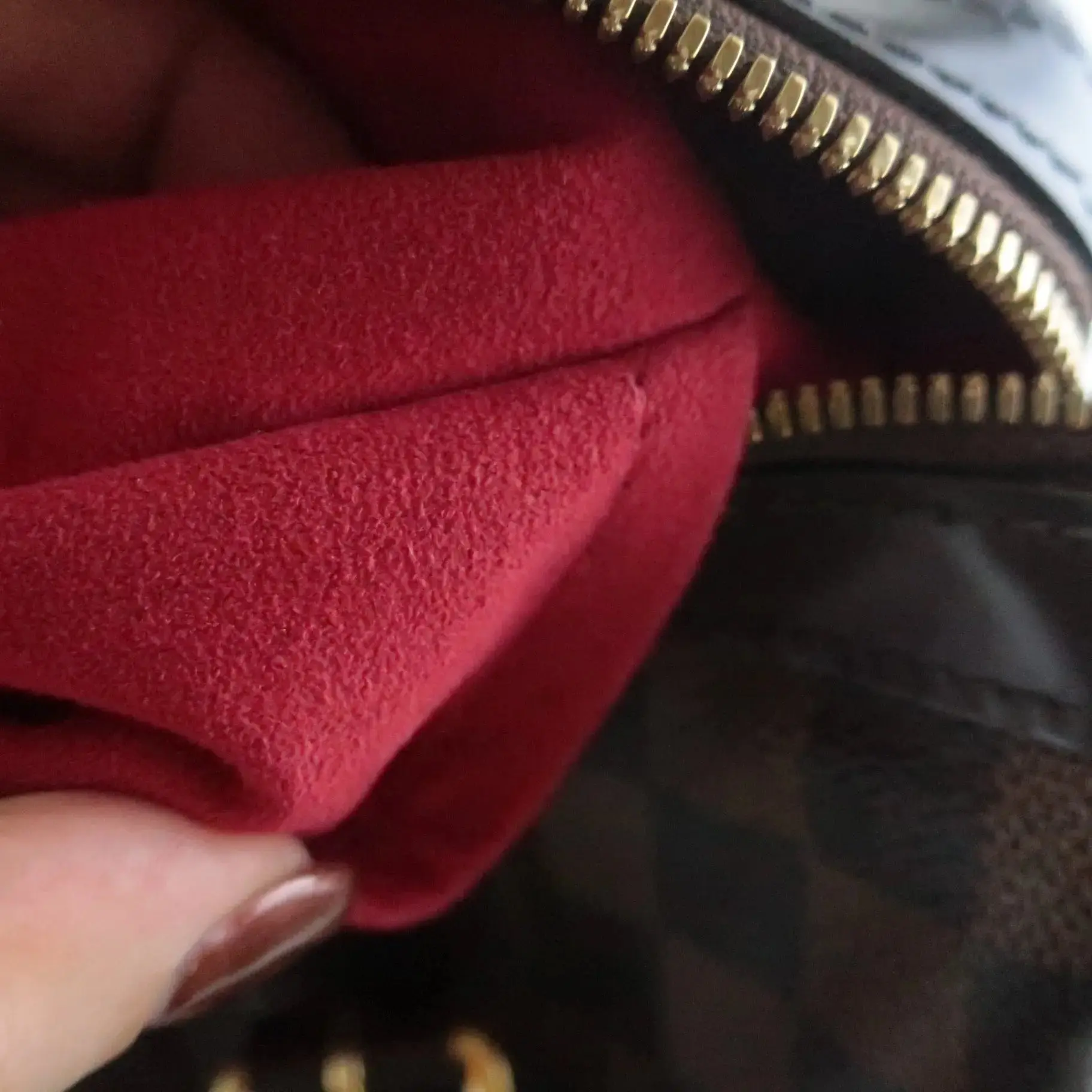 Louis Vuitton Damier Ebene Canvas Berkeley Handbag - Image 7