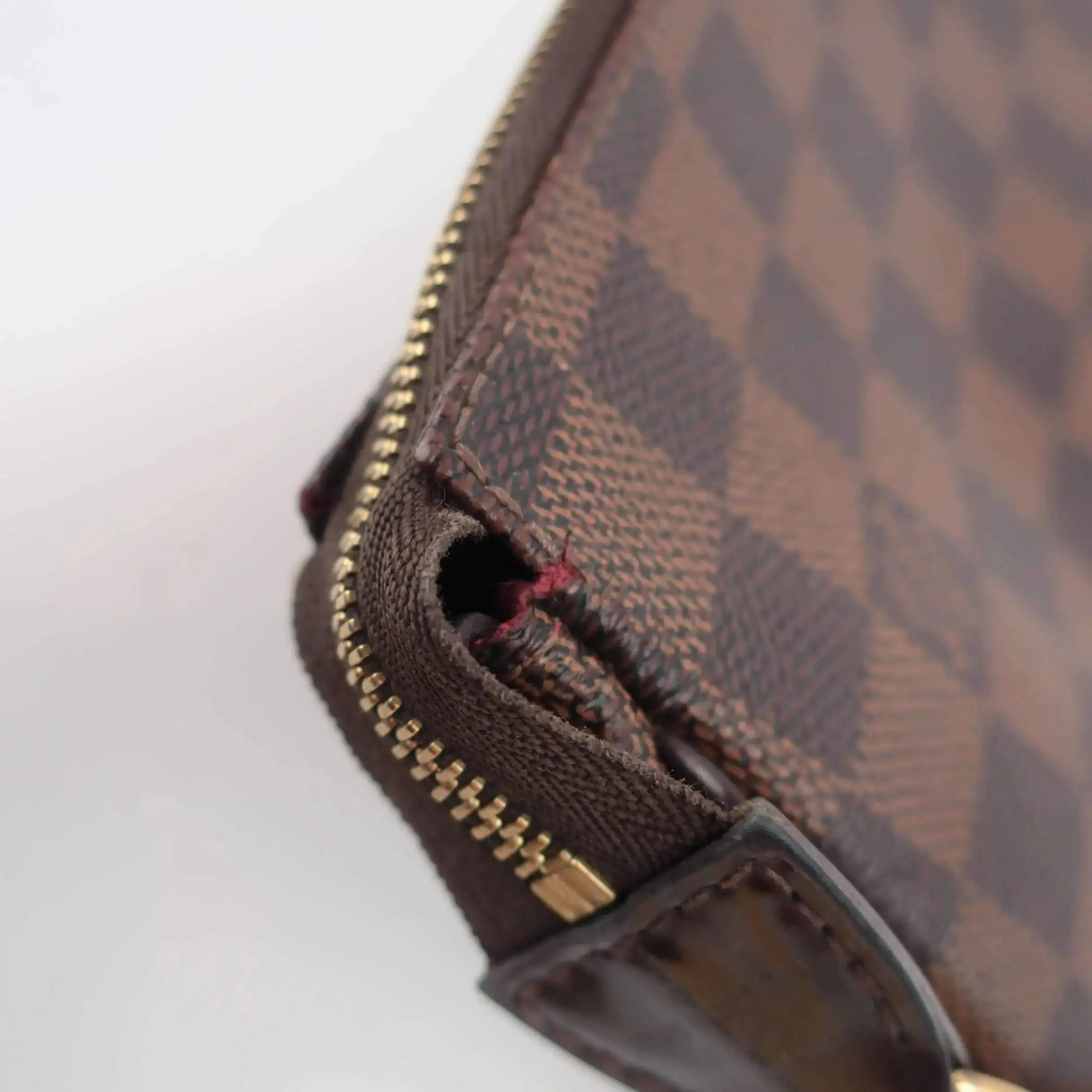 Louis Vuitton Damier Ebene Canvas Eva Clutch Bag - Image 21