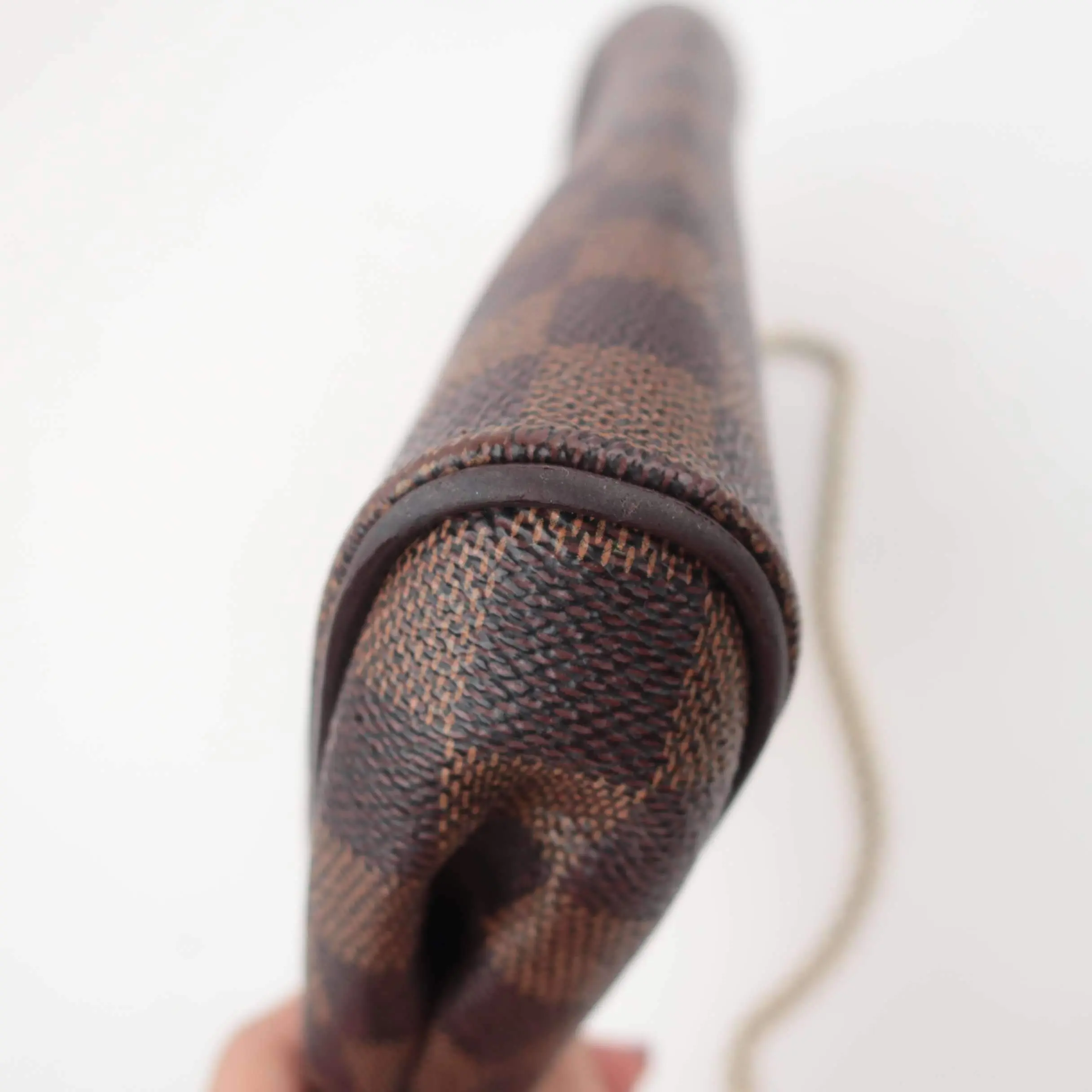 Louis Vuitton Damier Ebene Canvas Eva Clutch Bag - Image 4