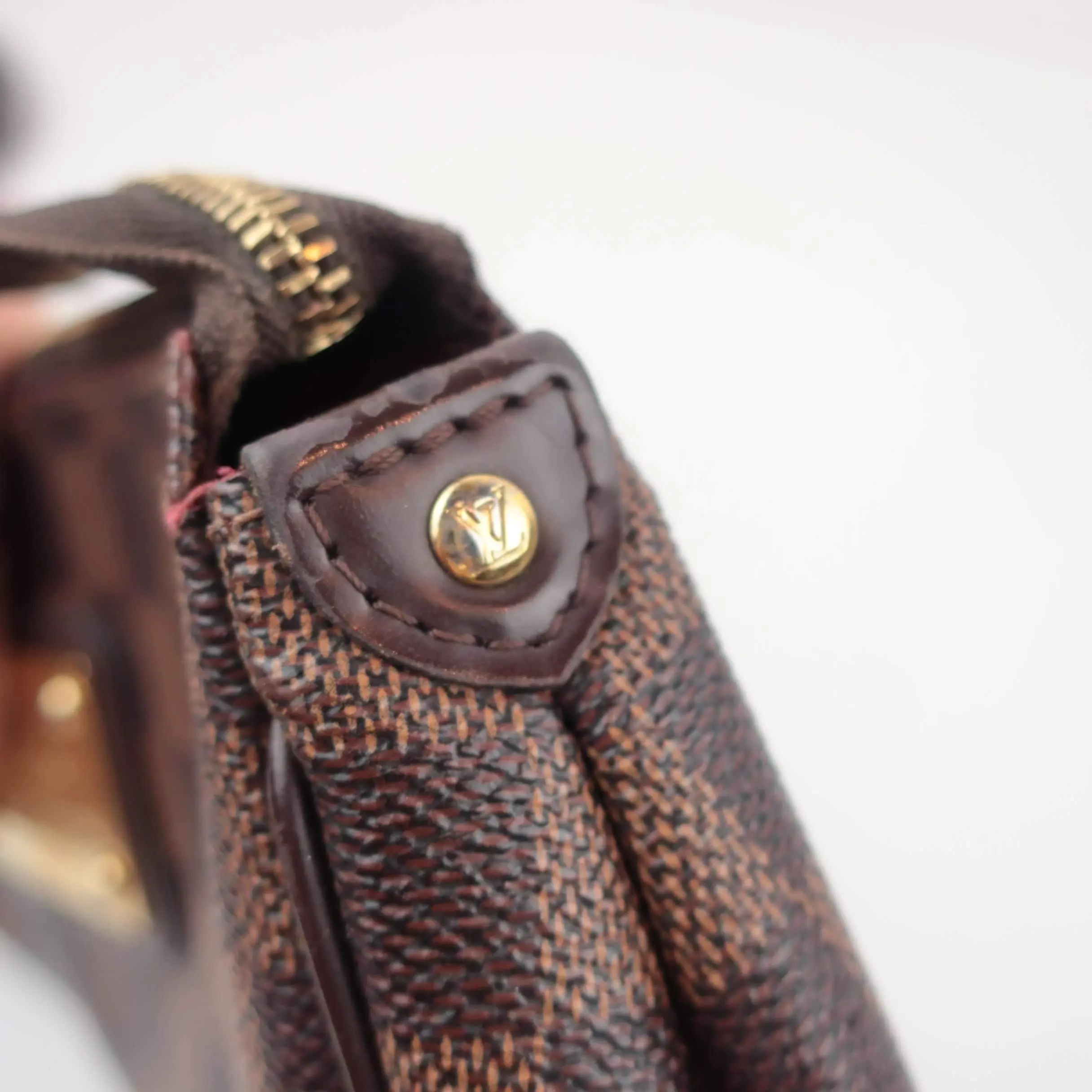 Louis Vuitton Damier Ebene Canvas Eva Clutch Bag - Image 57
